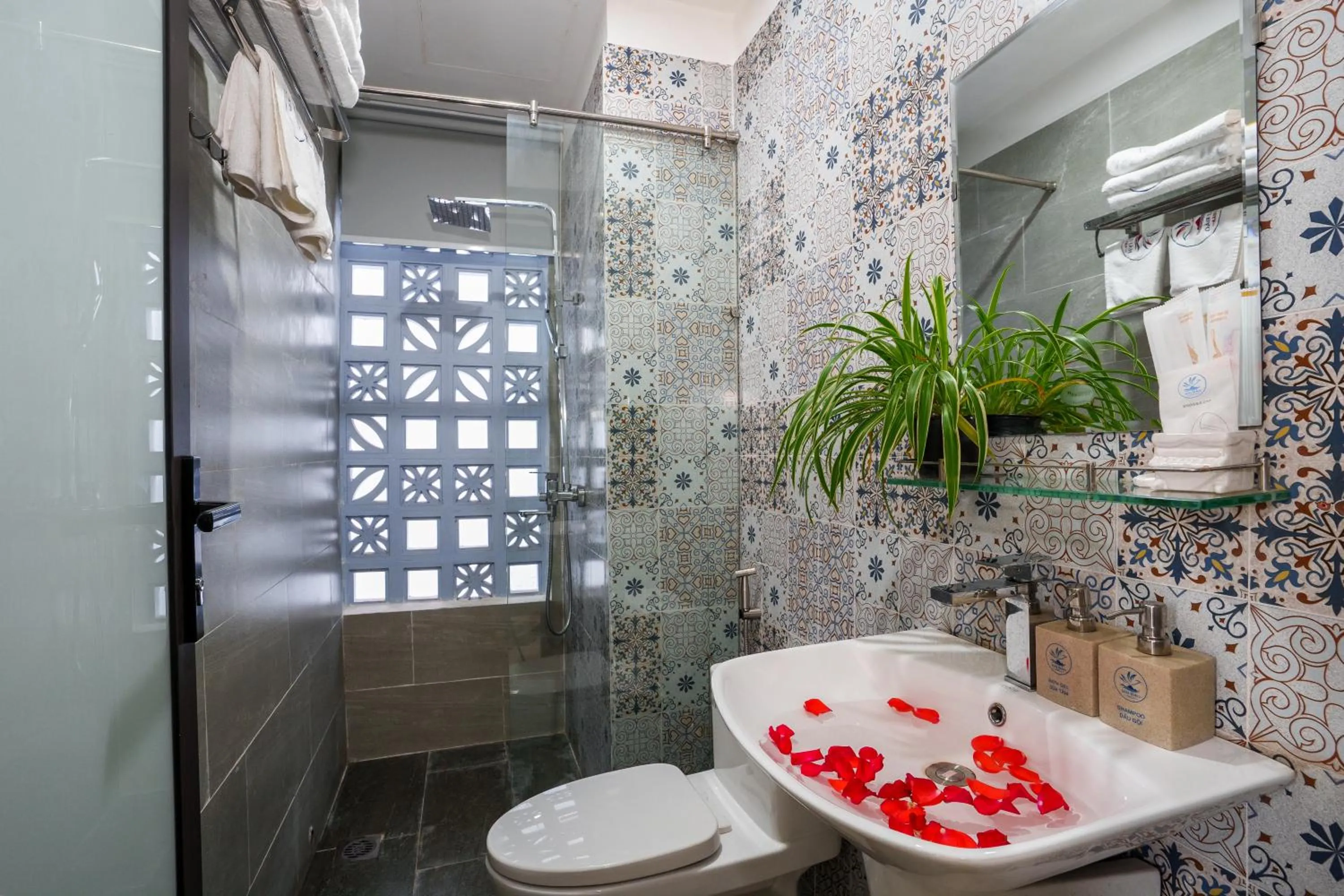 Bathroom in HAI DAO HOI AN VILLA