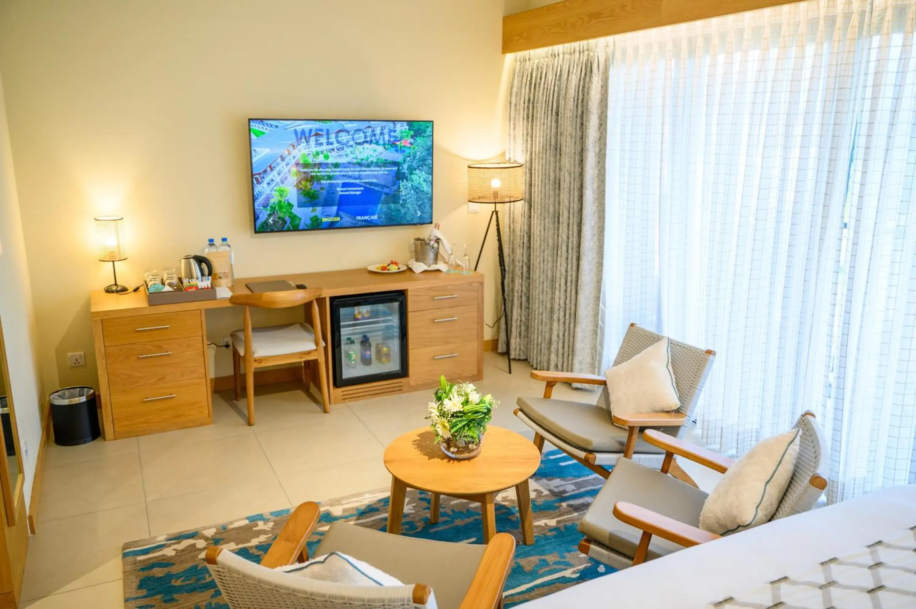 Bedroom, Bed in Ocean's Creek Beach Hotel Bedroom, Bed in Ocean's Creek Beach Hotel