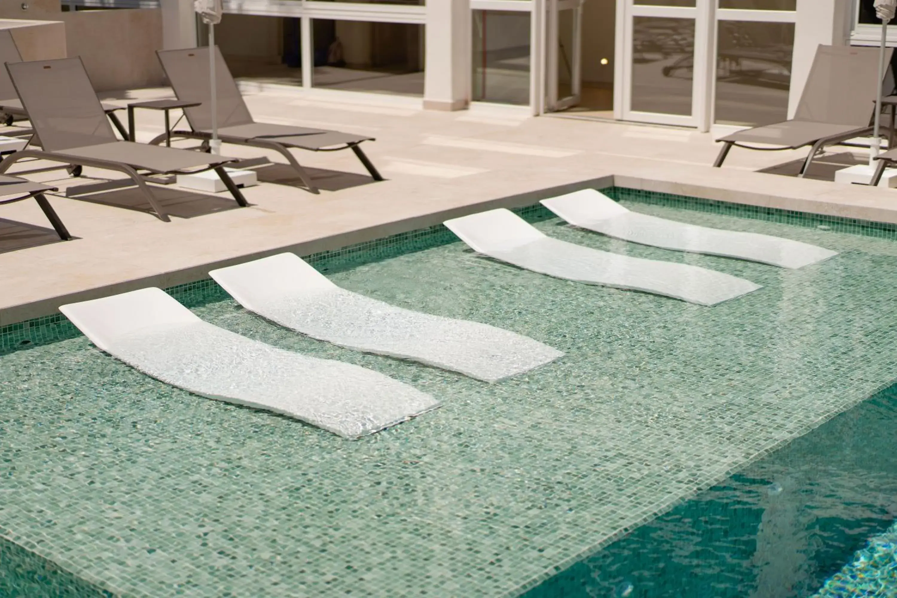 Swimming pool in RH Silene Hotel & Spa 4 Sup Swimming pool in RH Silene Hotel & Spa 4 Sup