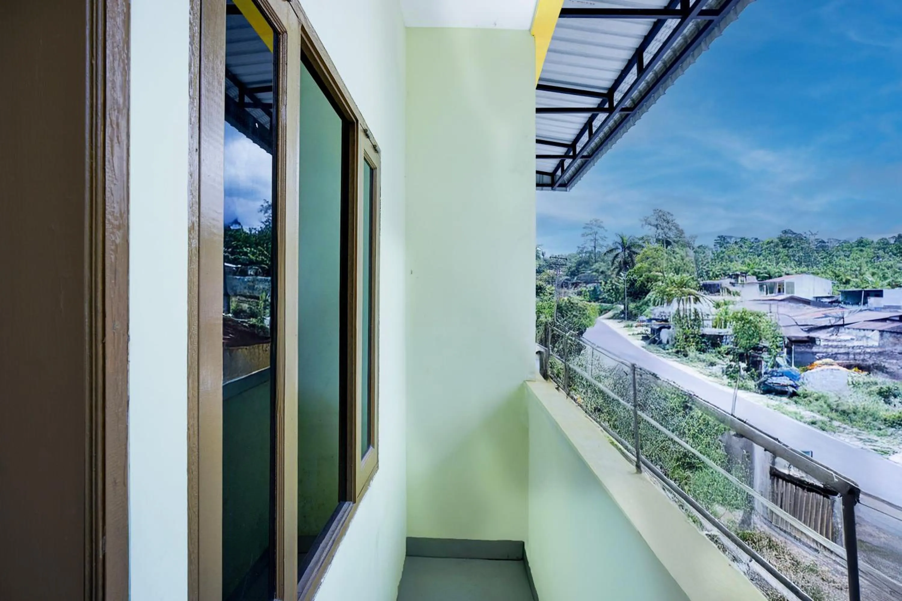 Bedroom in Hotel O Parapat Near Dermaga Ajibata Formerly Pudan Residence 2