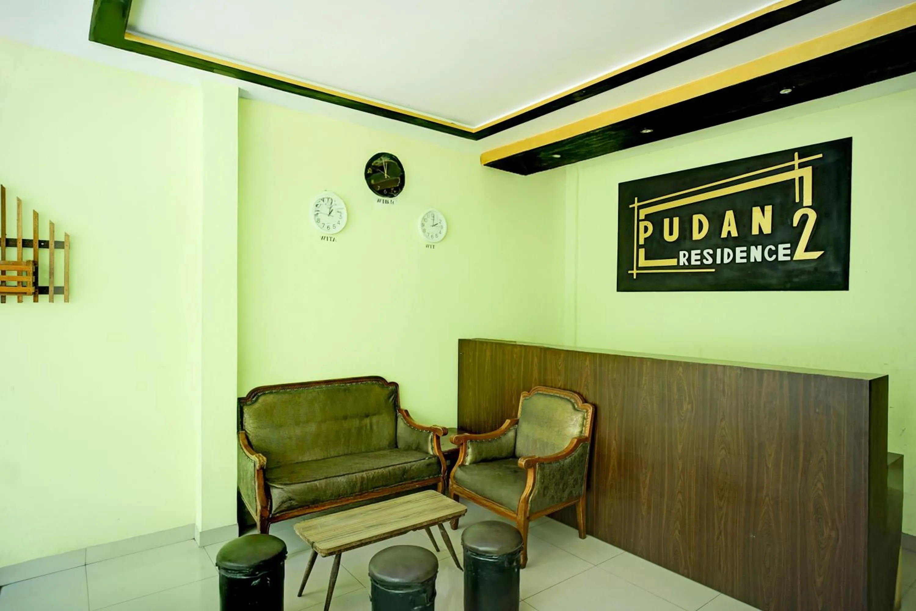 Lobby or reception in Hotel O Parapat Near Dermaga Ajibata Formerly Pudan Residence 2