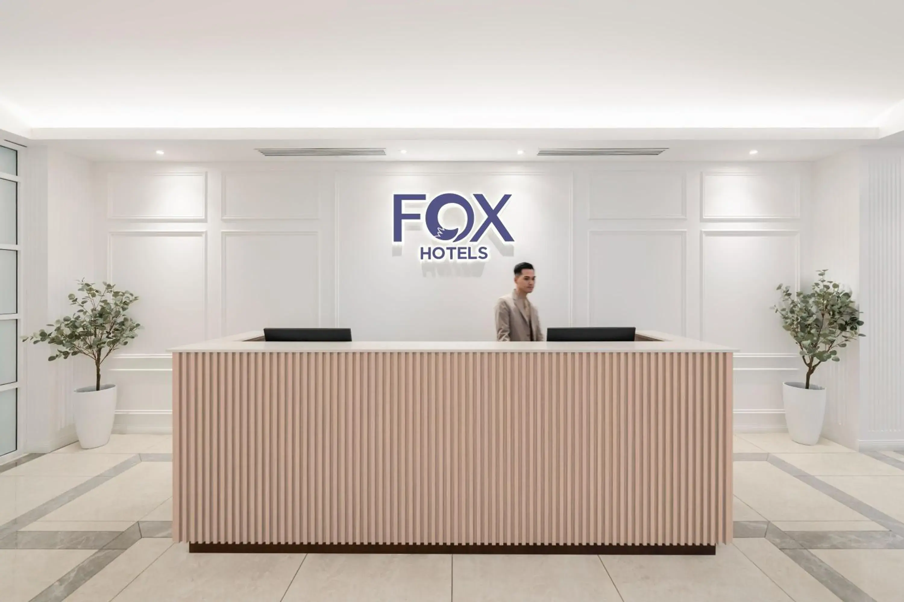Lobby or reception in FOX Hotel Glenmarie Shah Alam Lobby or reception in FOX Hotel Glenmarie Shah Alam