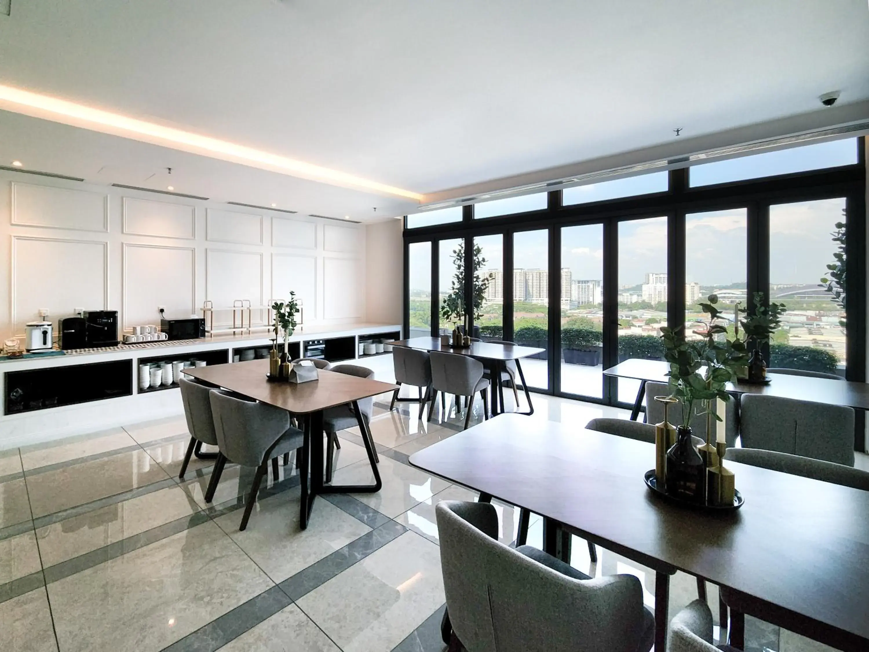 Restaurant/places to eat in FOX Hotel Glenmarie Shah Alam Restaurant/places to eat in FOX Hotel Glenmarie Shah Alam