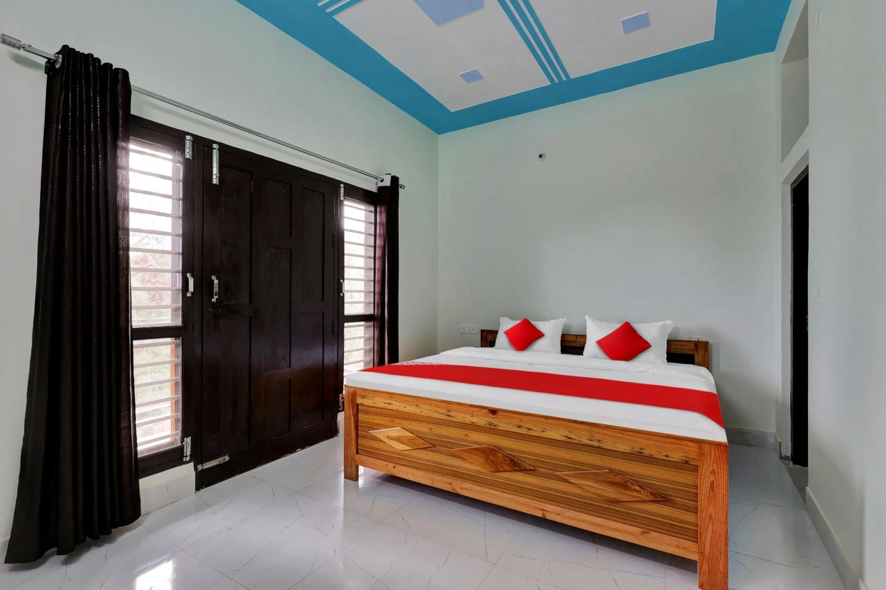 Lobby or reception, Bed in Hotel O by OYO MOUNTAIN