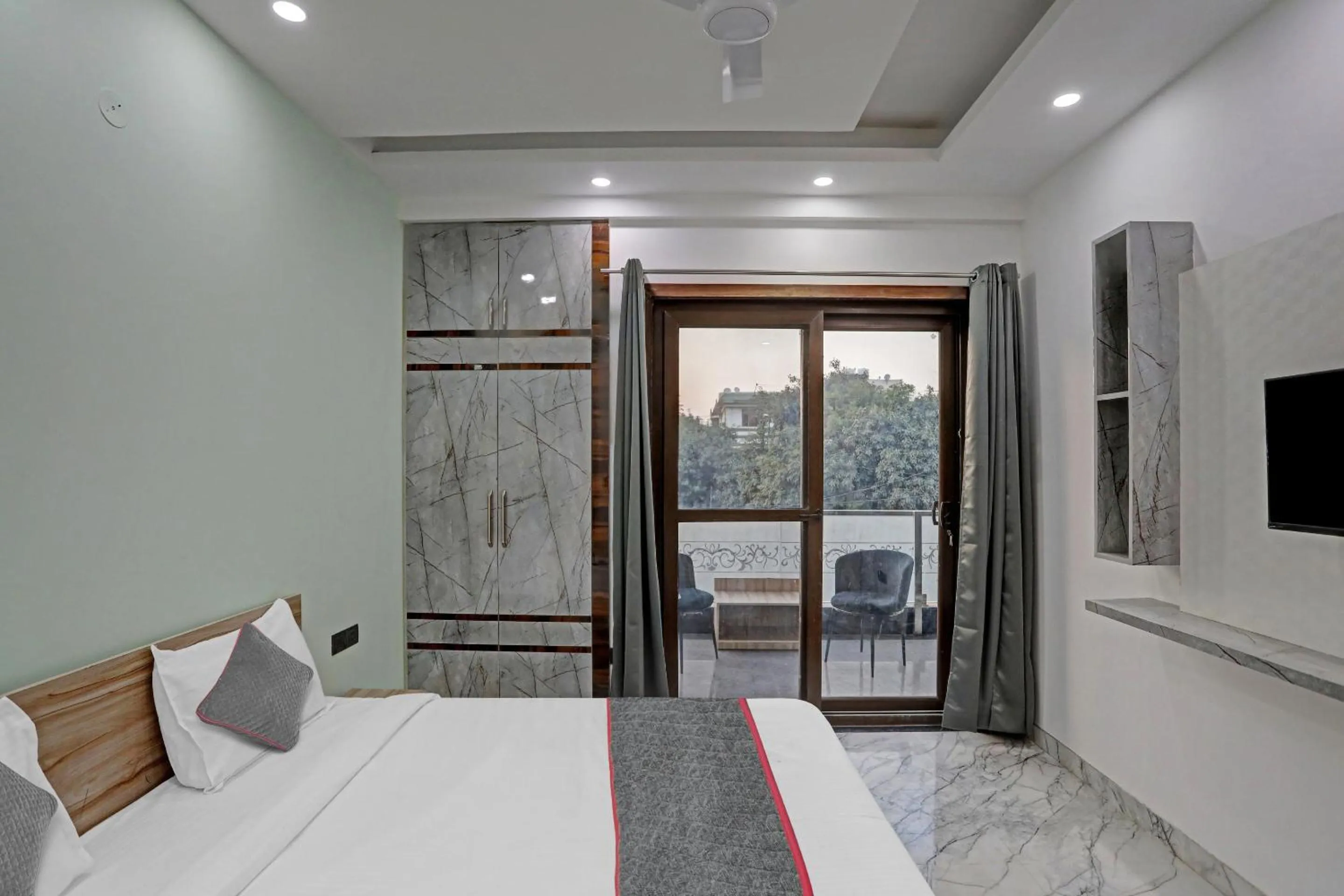 Bedroom, Bed in Super Townhouse Xanthe - Boutique Hotel