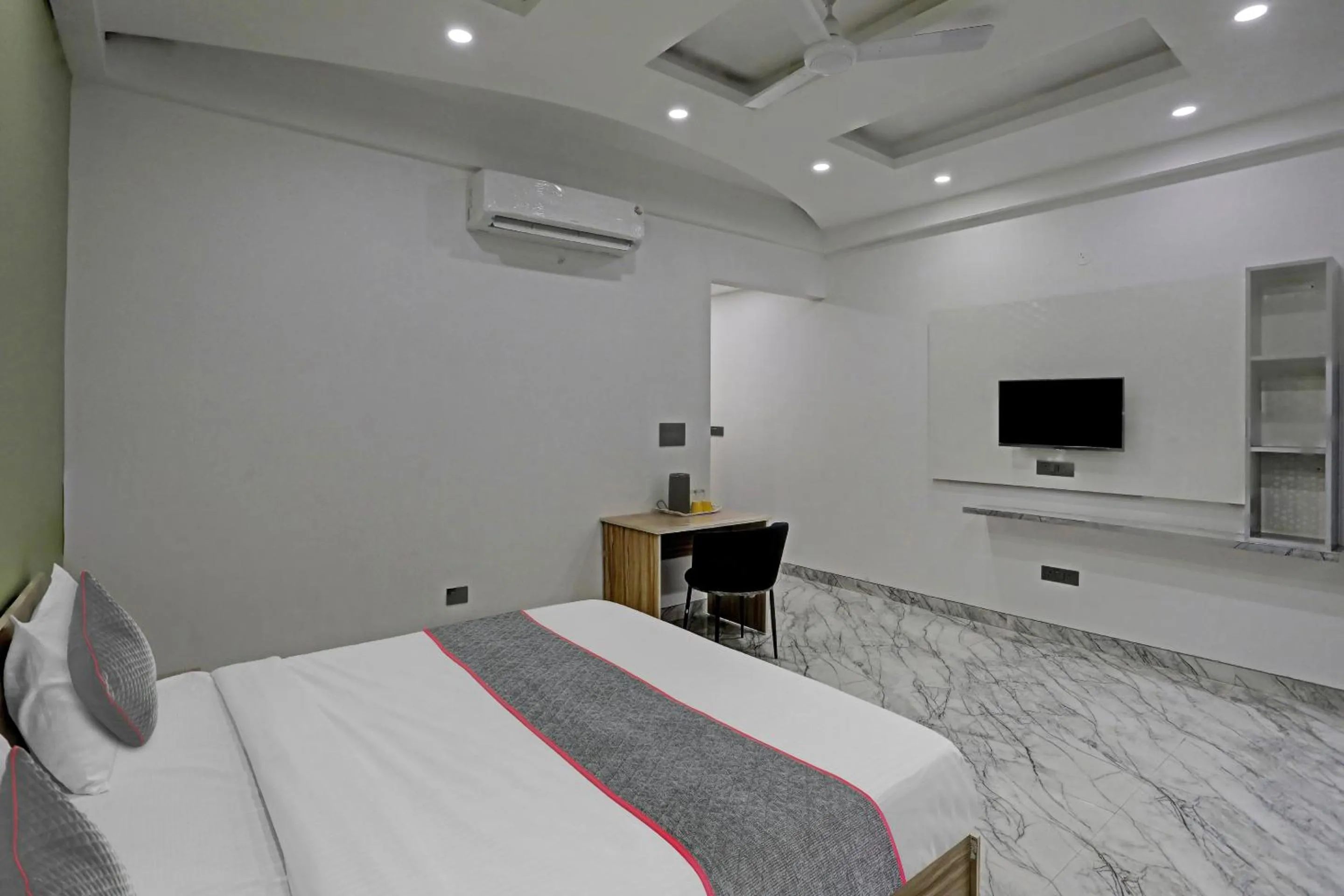 Bedroom in Townhouse Xanthe - Boutique Hotel