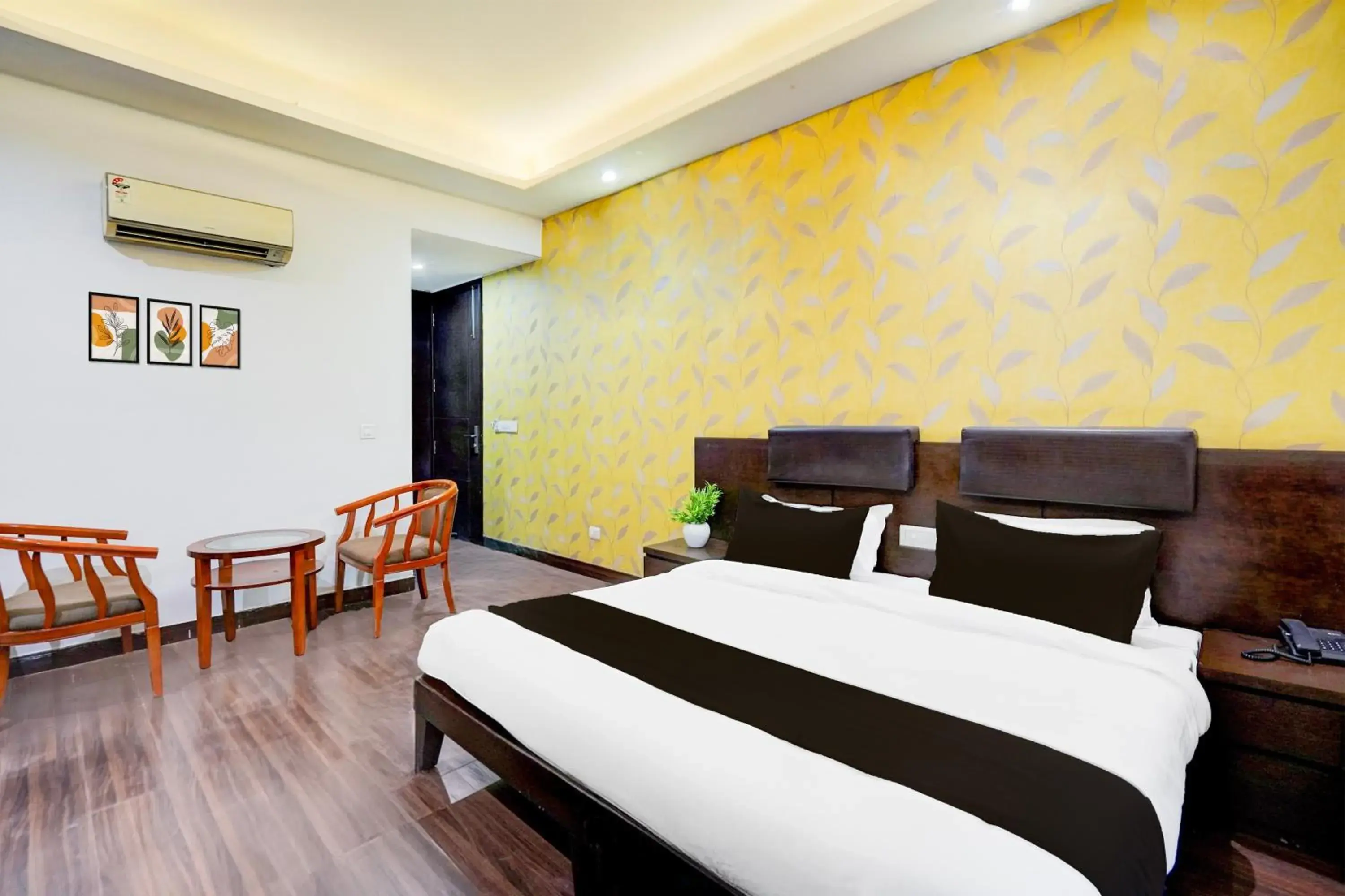 Super Townhouse Sector 51 Noida Near Metro Station Super Townhouse Sector 51 Noida Near Metro Station