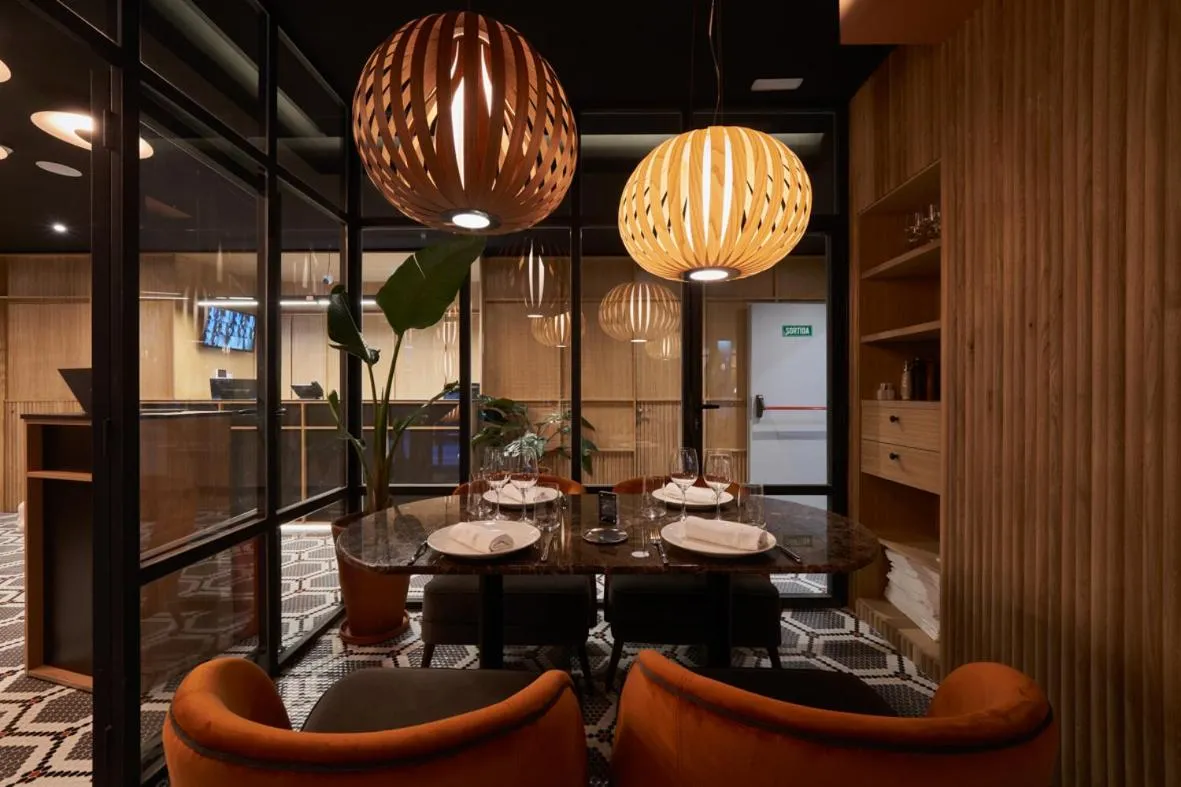 Restaurant/places to eat in Aparthotel Augusta