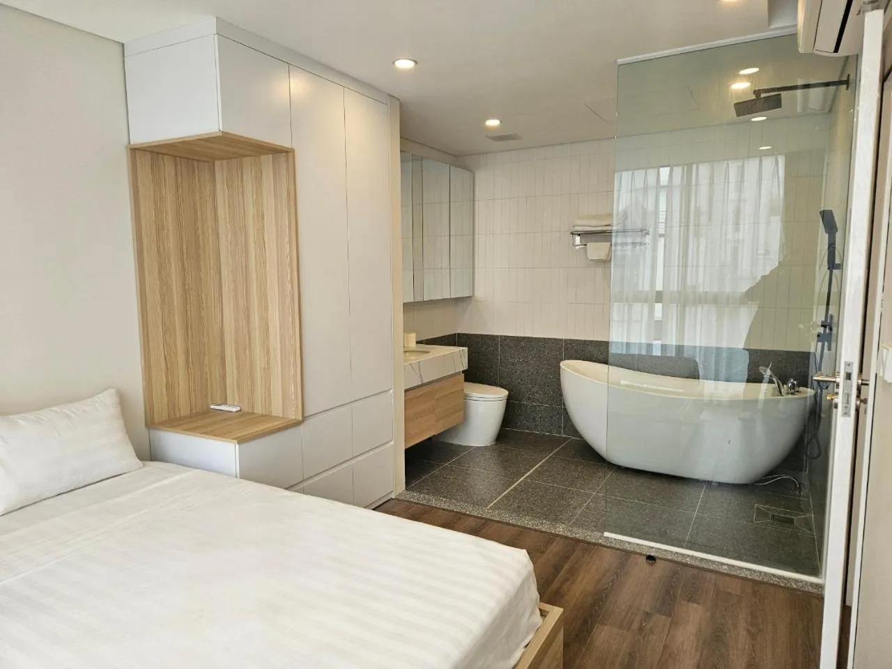 Bed in Ruby Serviced Apartment Phan Ke Binh