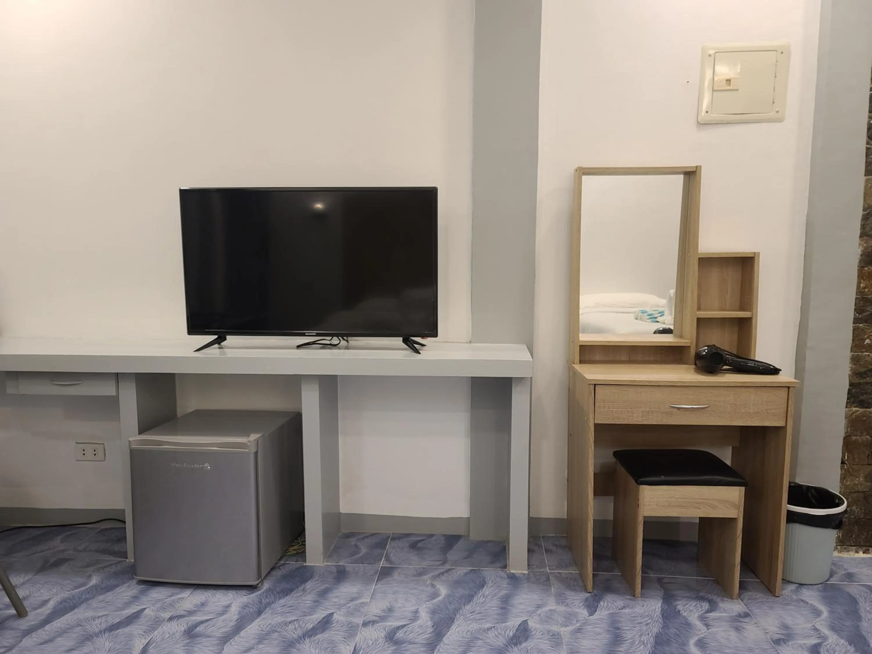 TV and multimedia in 버진 아일랜드 리조트 Virgin Island Resort Restaurant & Spa