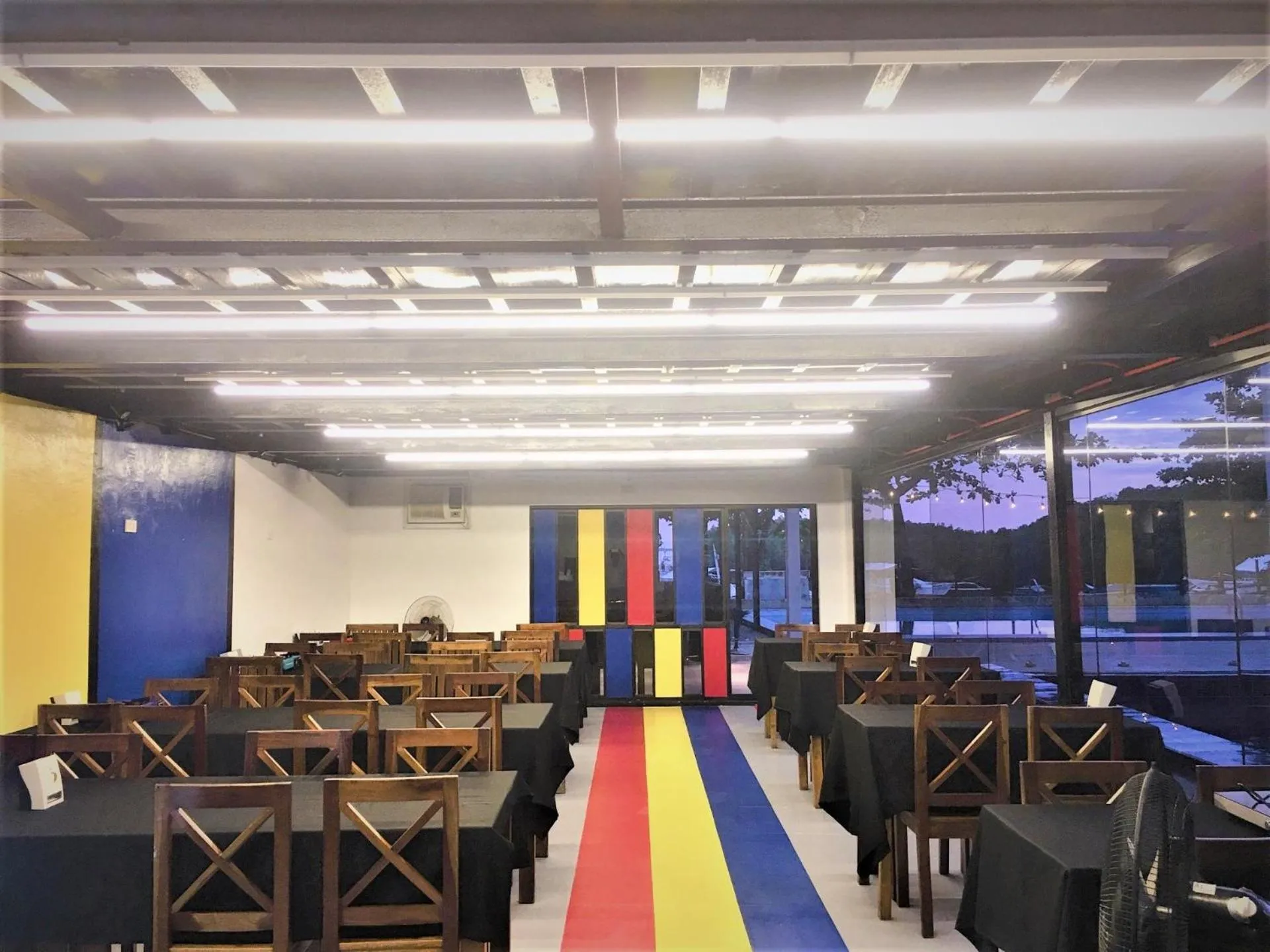 Restaurant/places to eat in 버진 아일랜드 리조트 Virgin Island Resort Restaurant & Spa