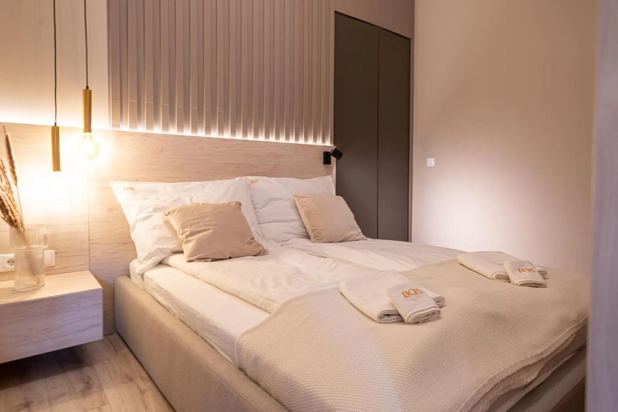 Bed in Karoly Boutique Suites, Best Location by BQA