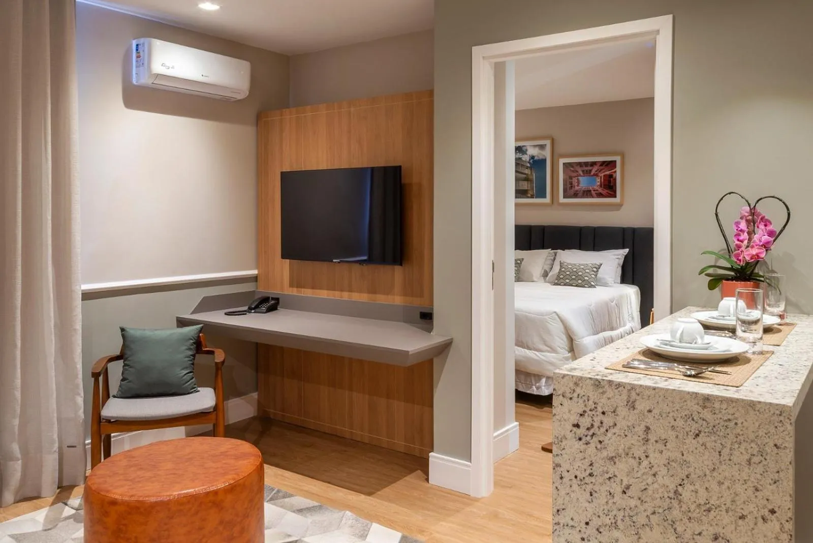 Communal lounge/ TV room, Bed in Manhattan Porto Alegre by Mercure - 5 minutos do Hospital Moinhos de Vento