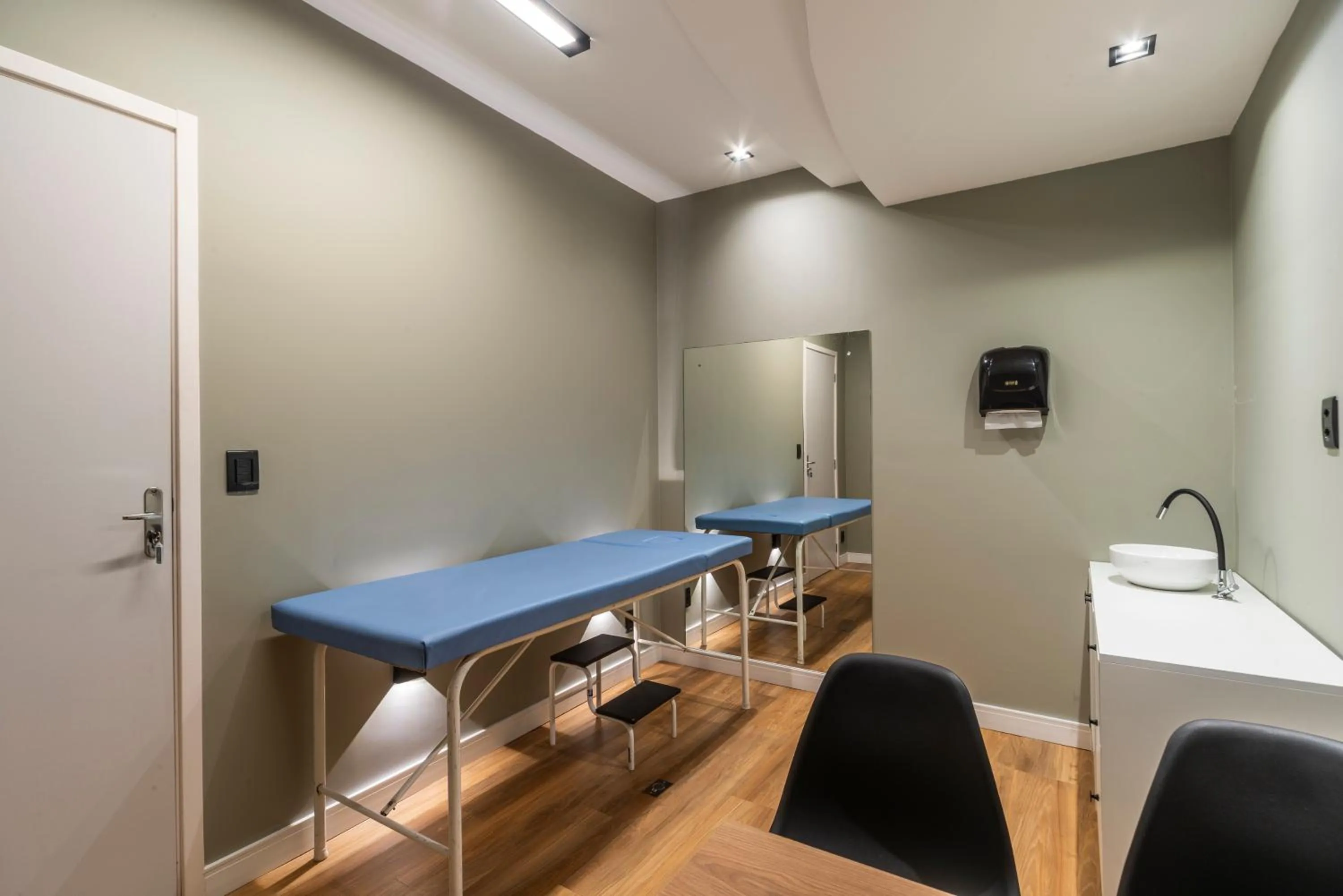 Spa and wellness centre/facilities in Manhattan Porto Alegre by Mercure - 5 minutos do Hospital Moinhos de Vento