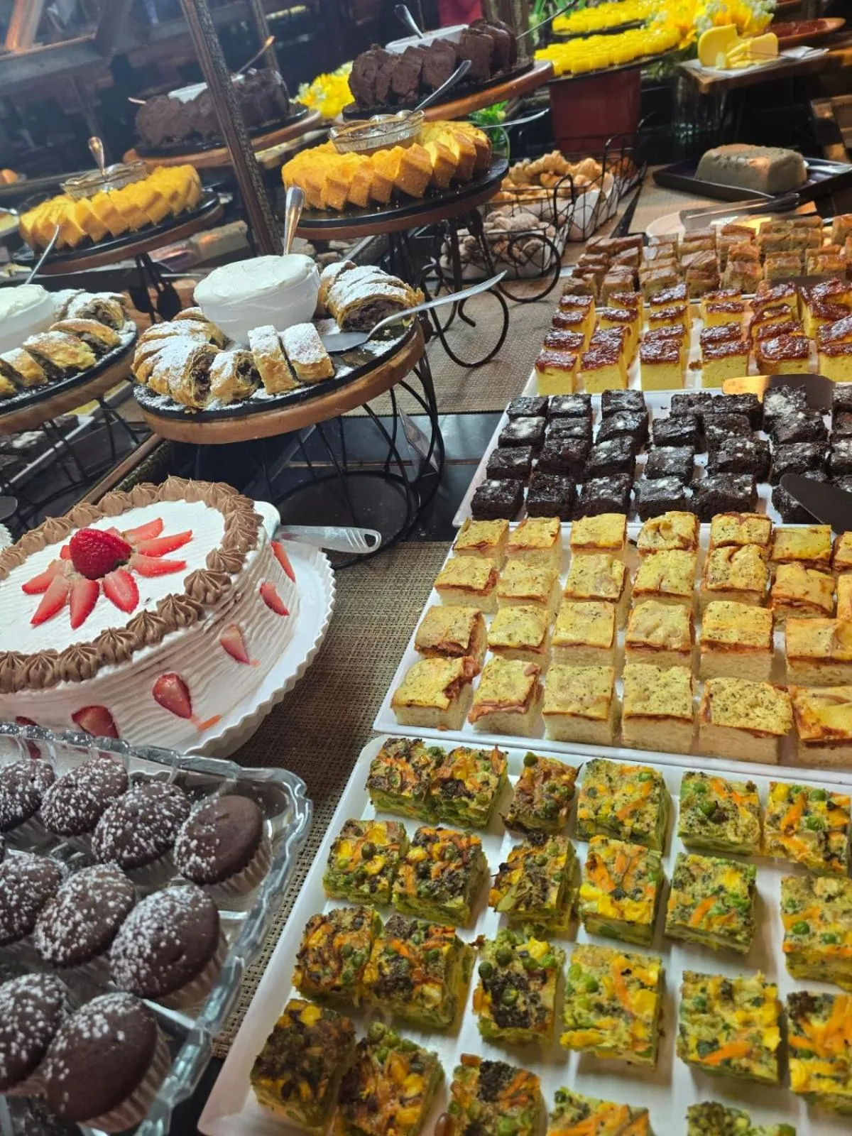 Breakfast in Manhattan Porto Alegre by Mercure - 5 minutos do Hospital Moinhos de Vento