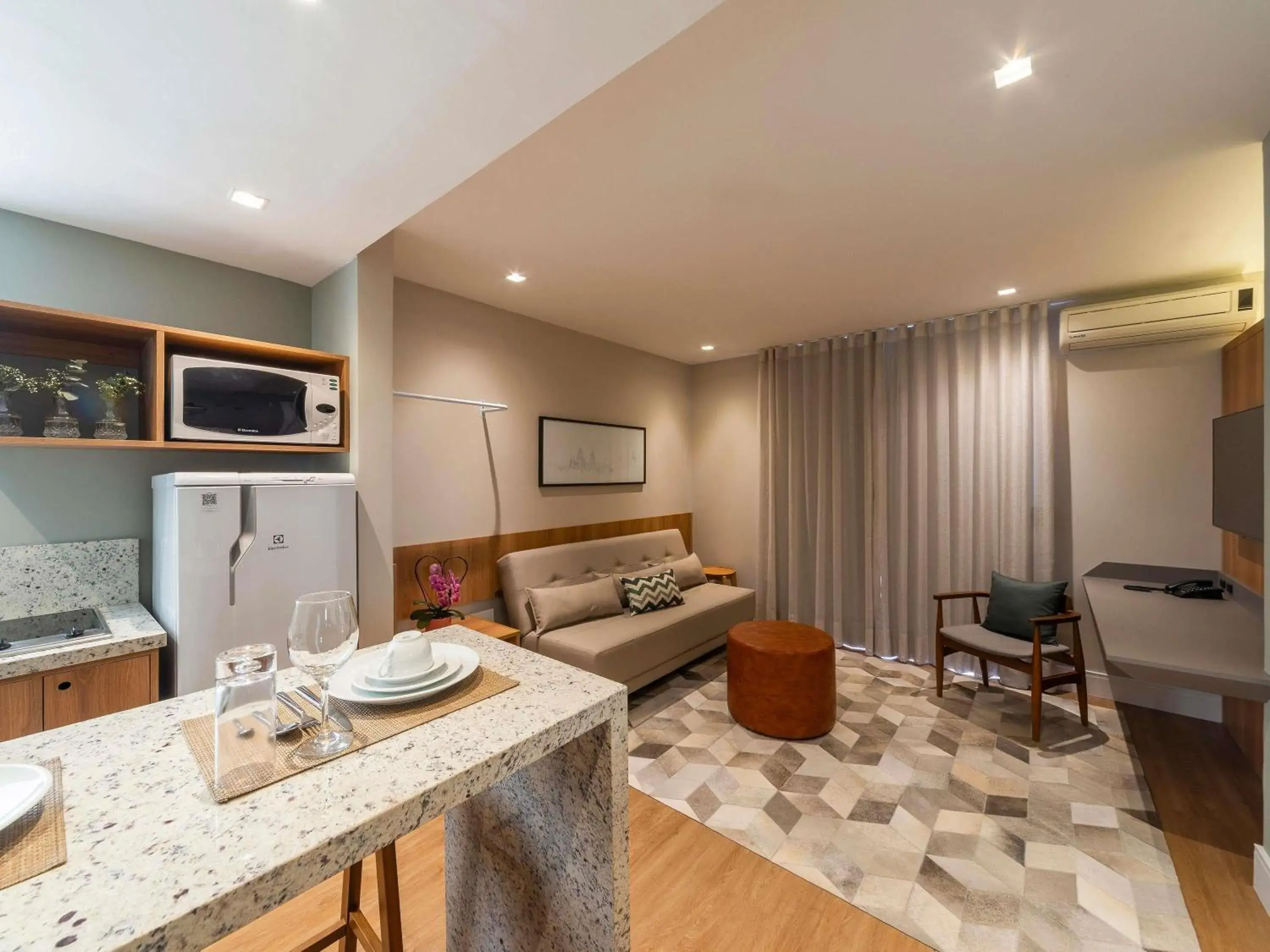 Bedroom in Manhattan Porto Alegre by Mercure - 5 minutos do Hospital Moinhos de Vento Bedroom in Manhattan Porto Alegre by Mercure - 5 minutos do Hospital Moinhos de Vento