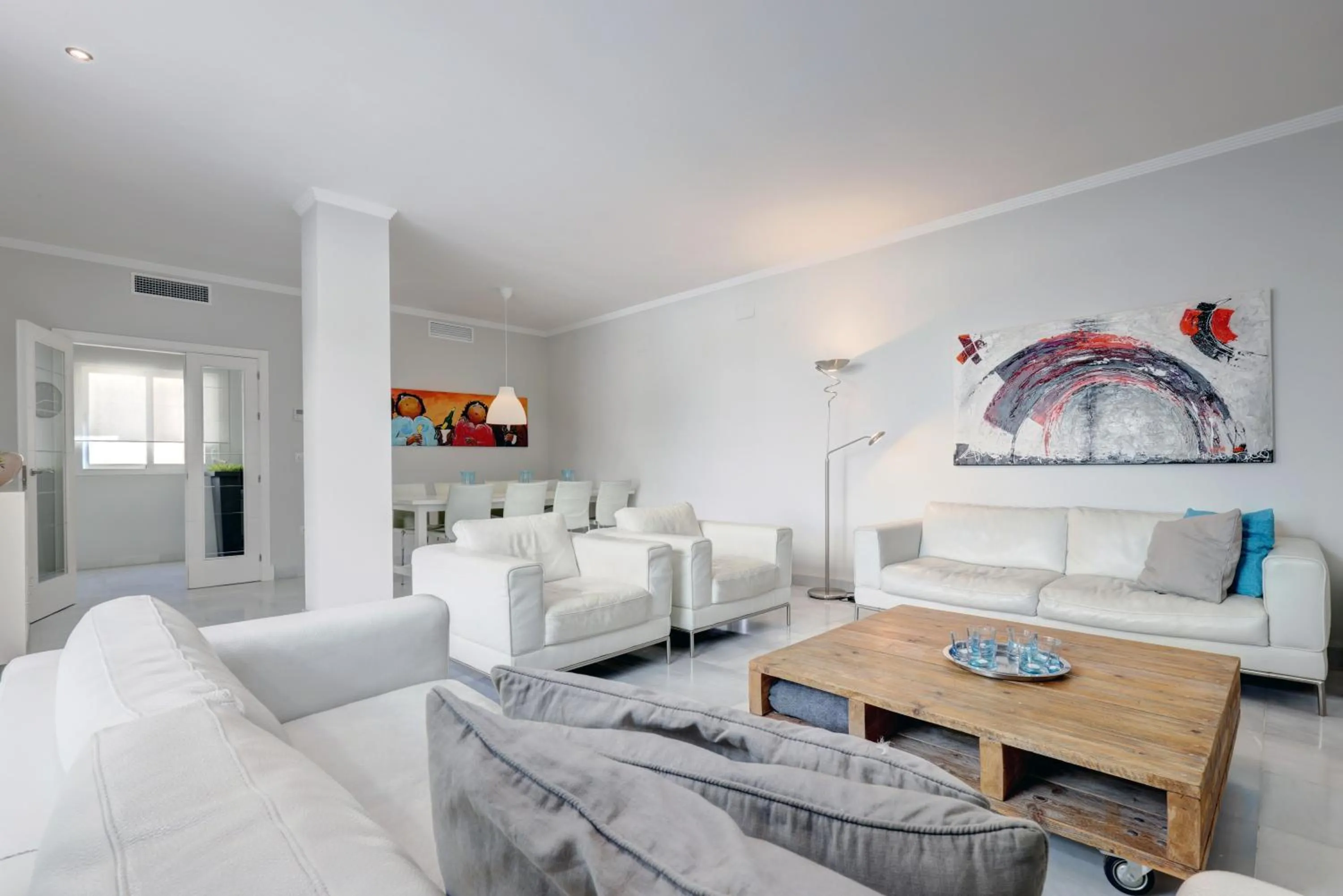Property building in Mirador de la Cala