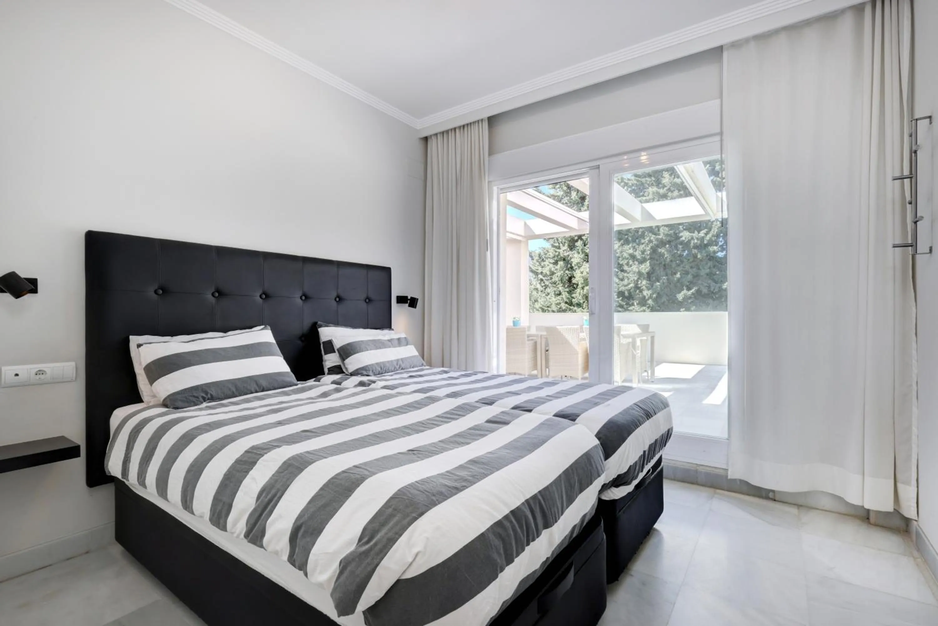 Living room, Bed in Mirador de la Cala