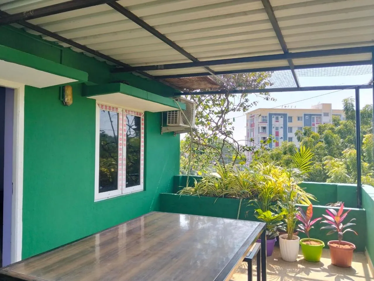 Day in ASSHAPPYSTAYINN HOTEL