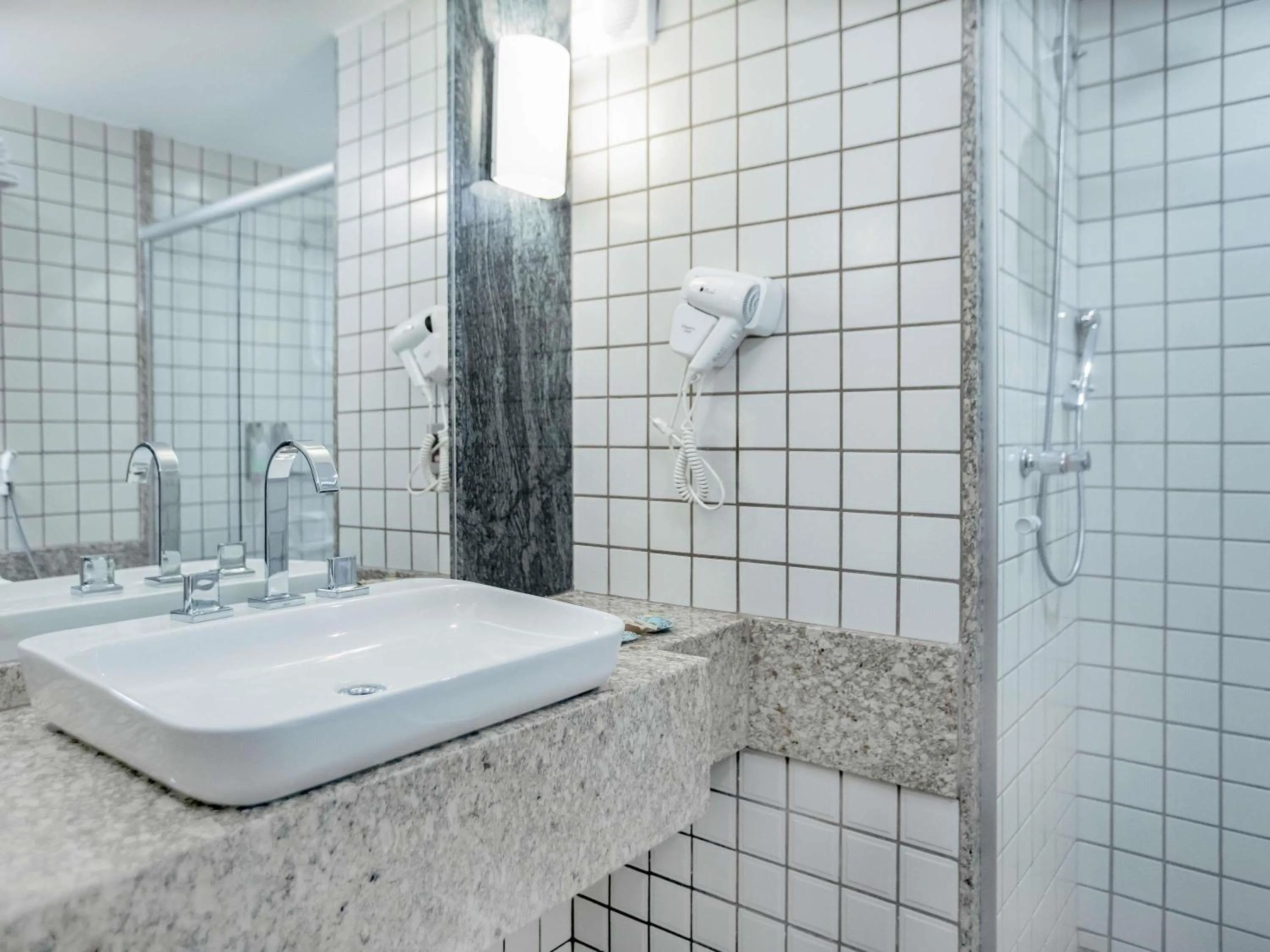 Fitness centre/facilities in Grand Mercure Brasilia Eixo Monumental