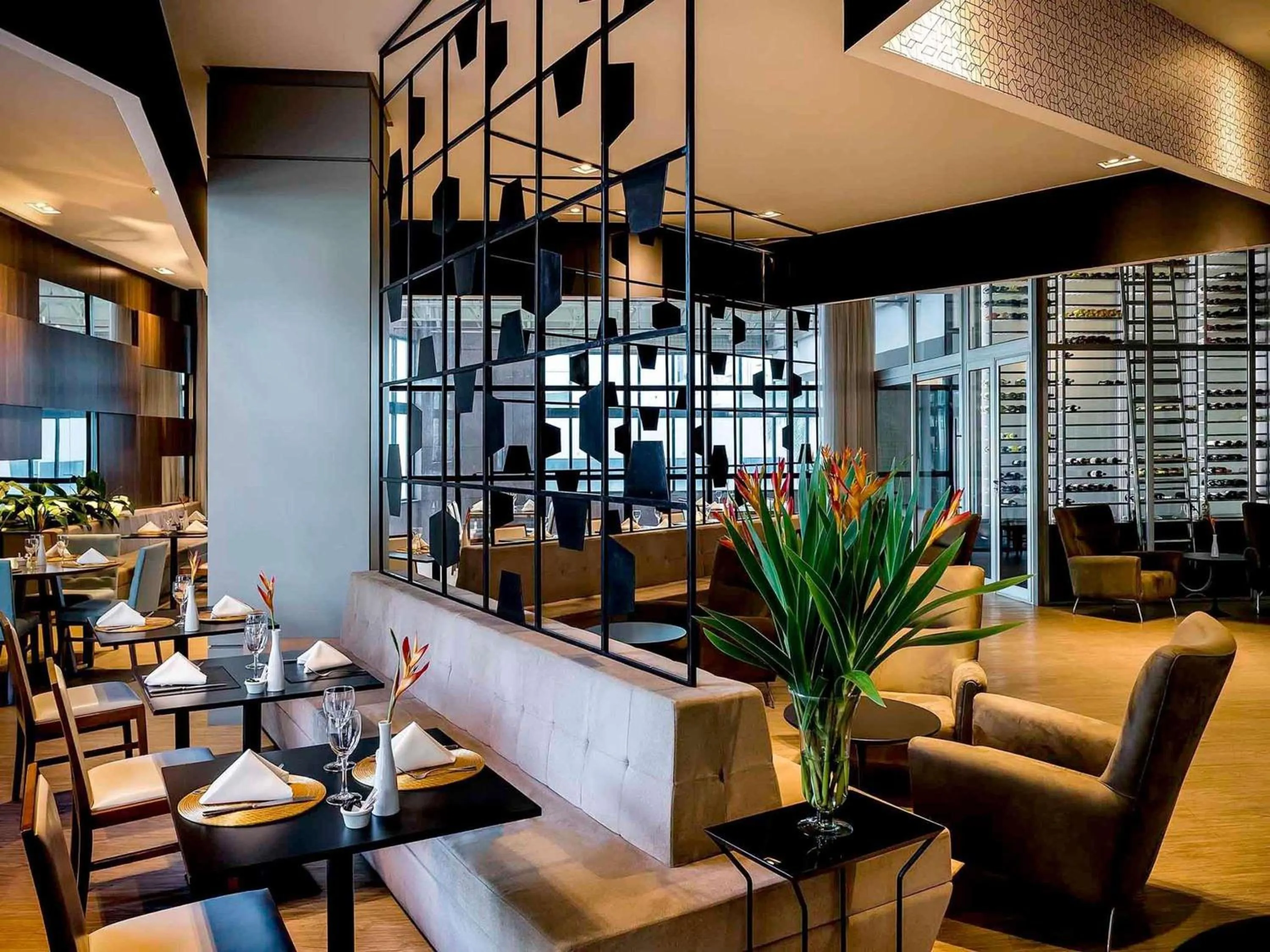 Lounge or bar in Grand Mercure Brasilia Eixo Monumental