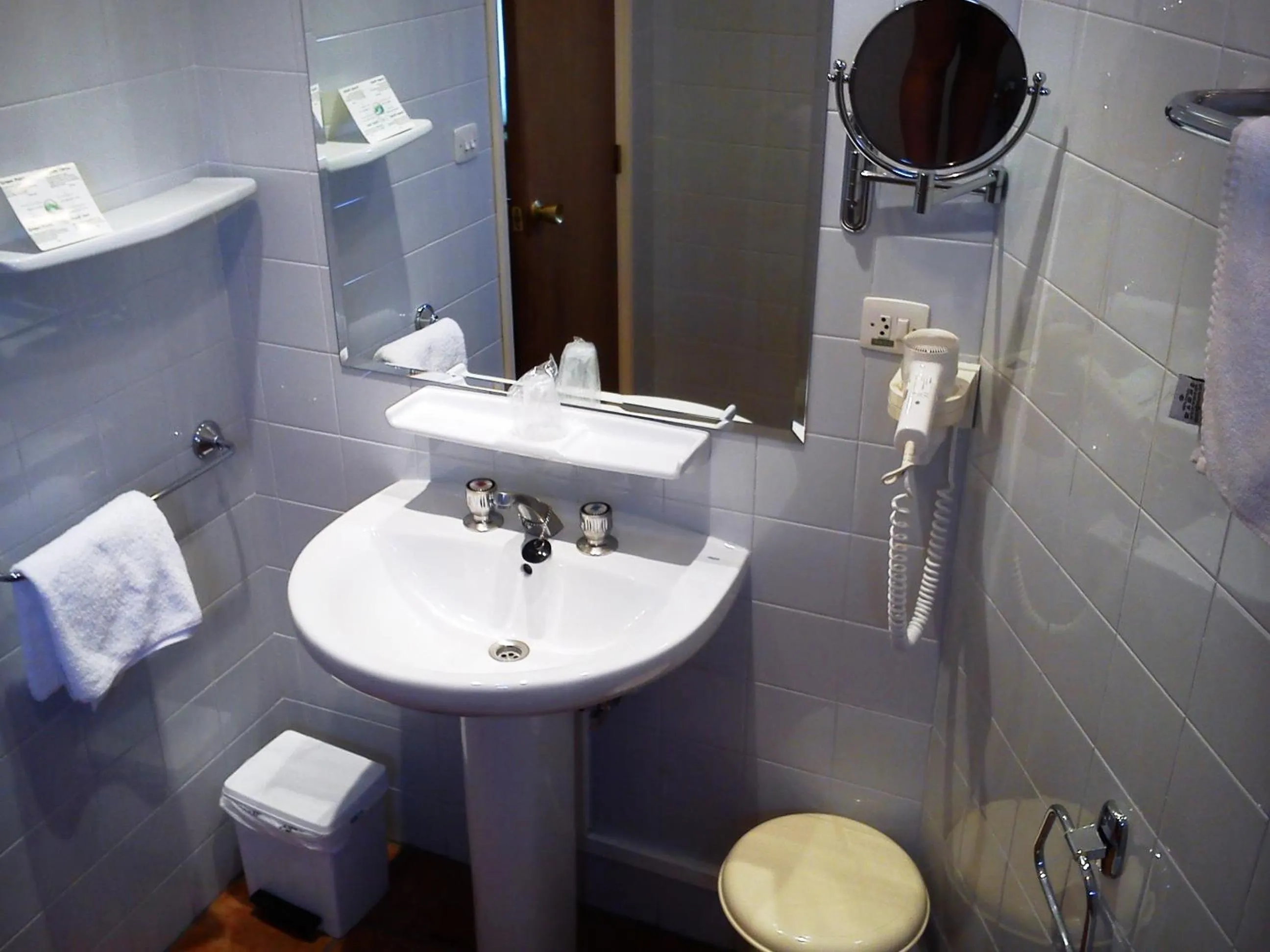 Bathroom in Hotel La Pardina