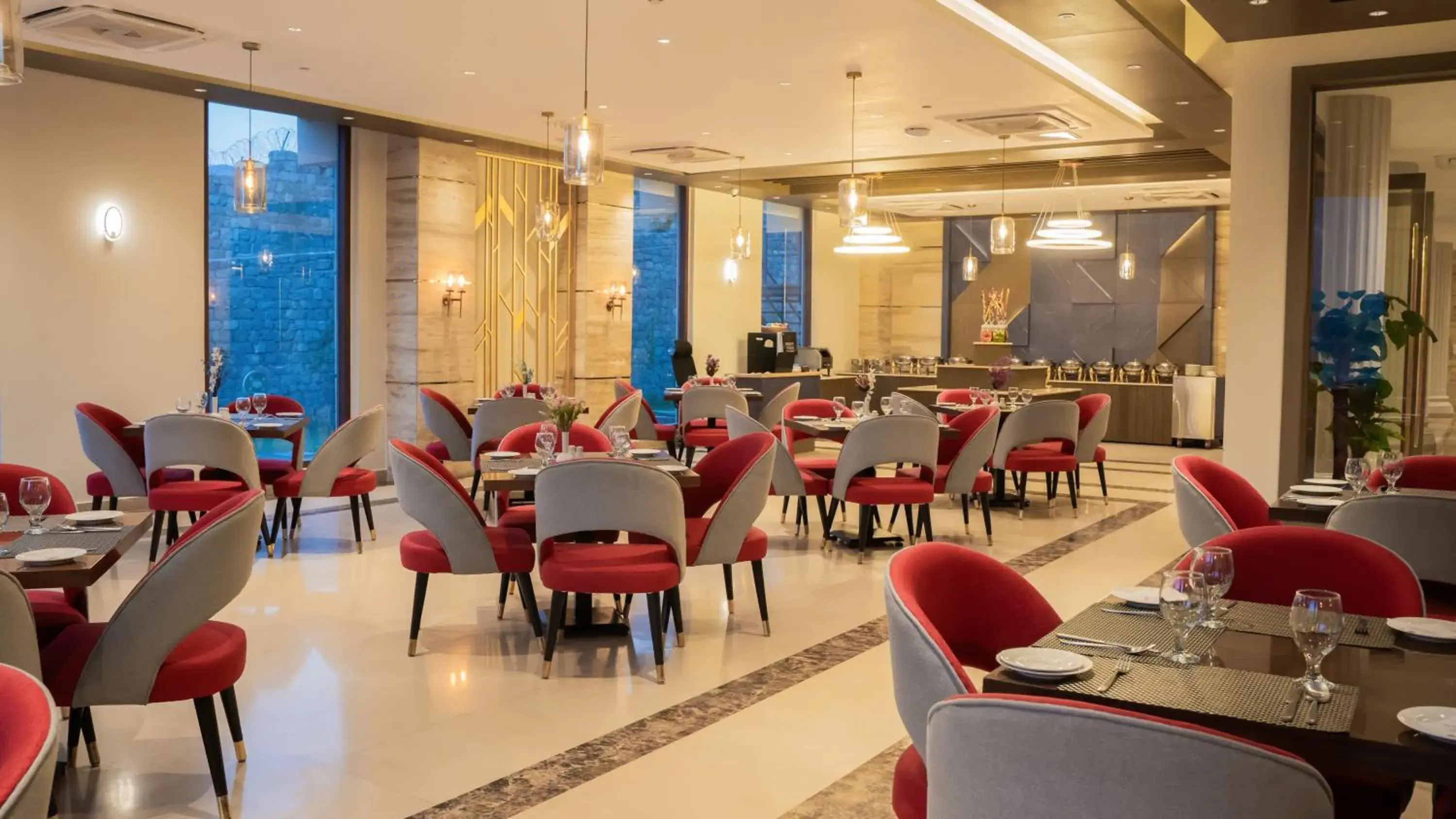 Restaurant/places to eat in Ramada Resort by Wyndham Gilgit Restaurant/places to eat in Ramada Resort by Wyndham Gilgit