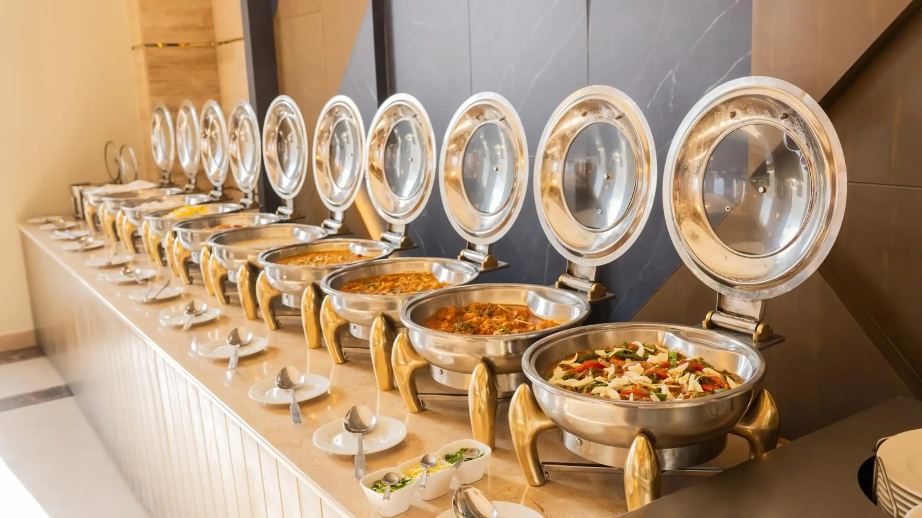 Restaurant/places to eat in Ramada Resort by Wyndham Gilgit Restaurant/places to eat in Ramada Resort by Wyndham Gilgit