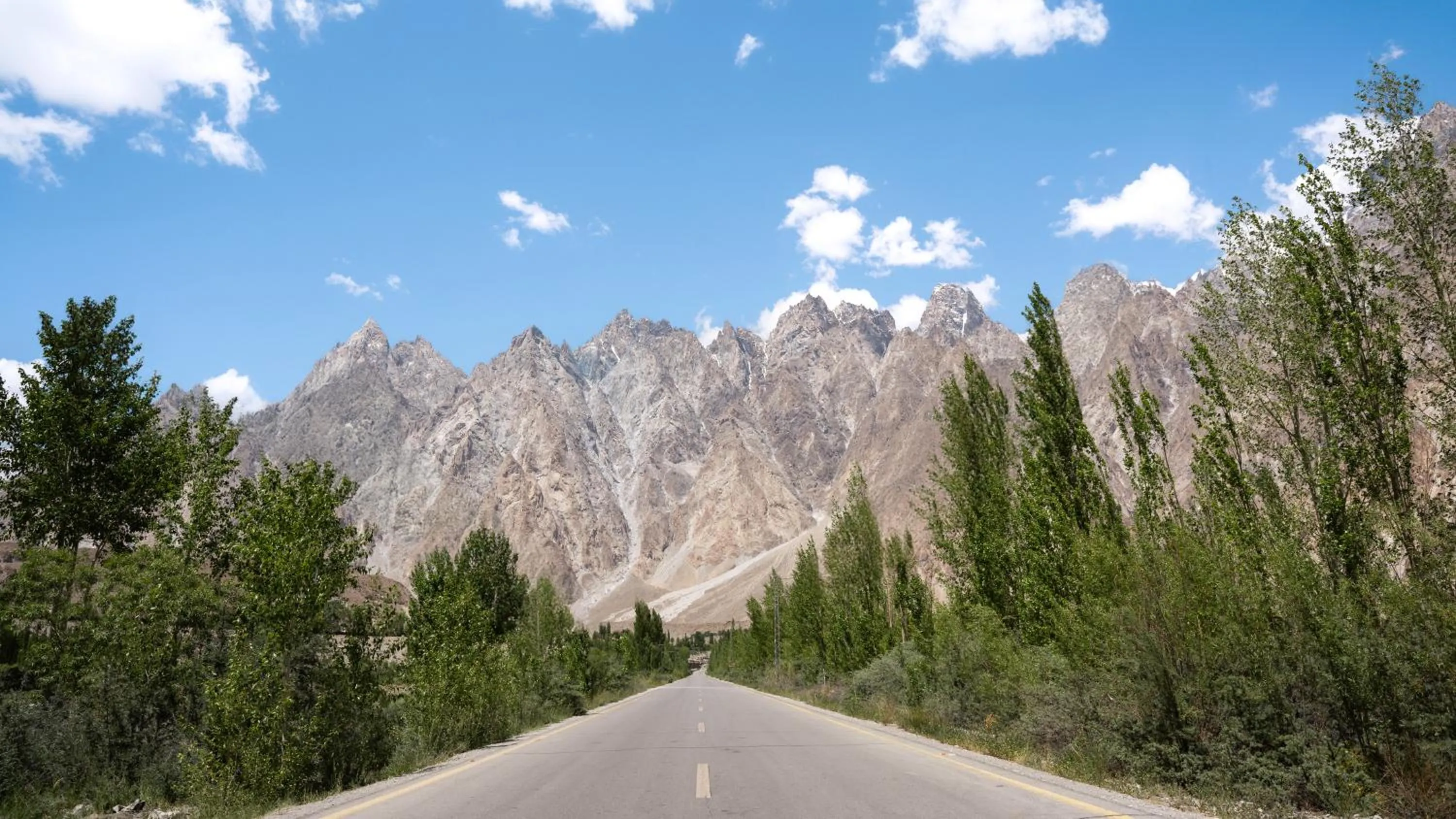 Mountain view in Ramada Resort by Wyndham Gilgit