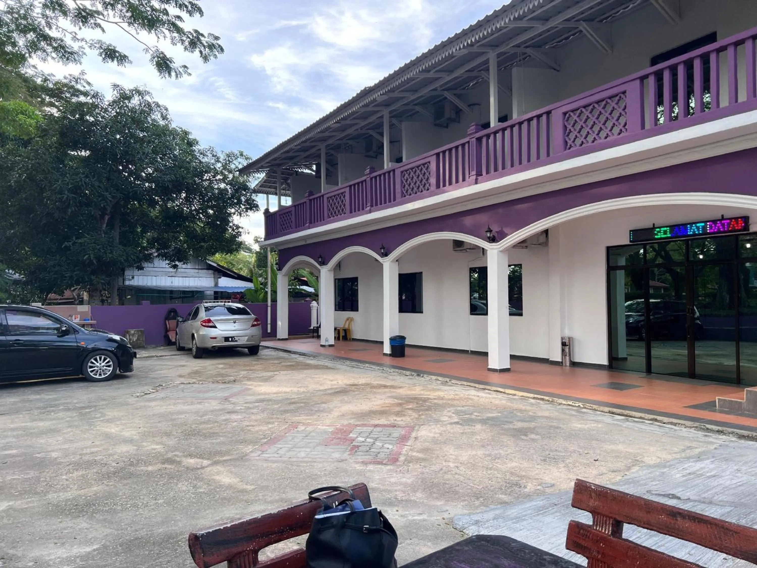 Property building in Hotel O Brick Cottage Homes