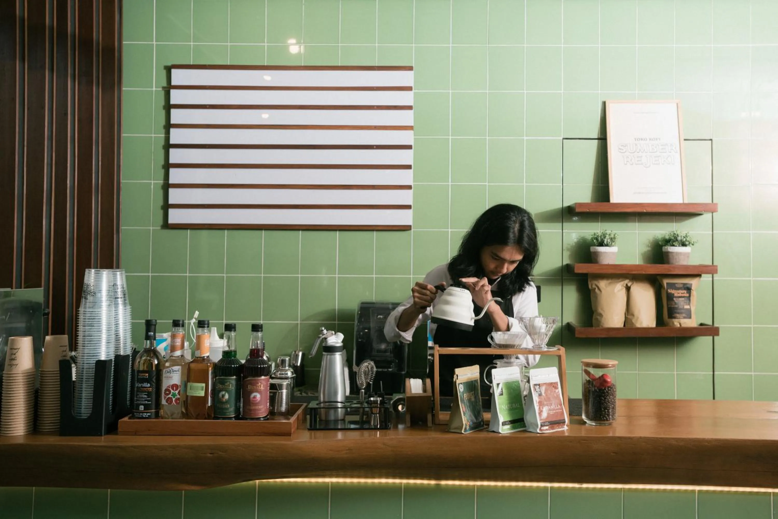 Restaurant/places to eat in LAYANA FARMSTAY