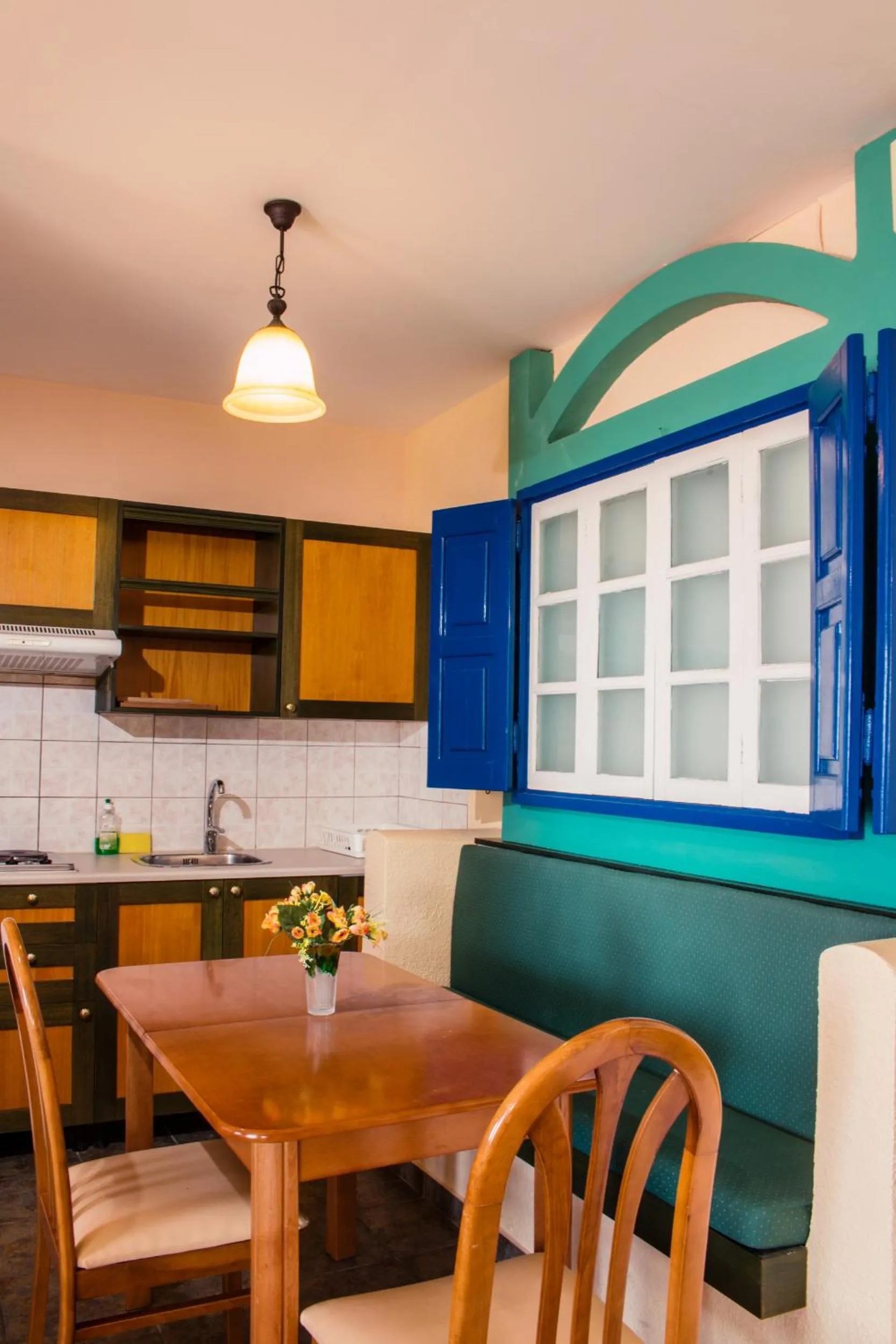 Kitchen or kitchenette in Limanaki Seafront Apartments
