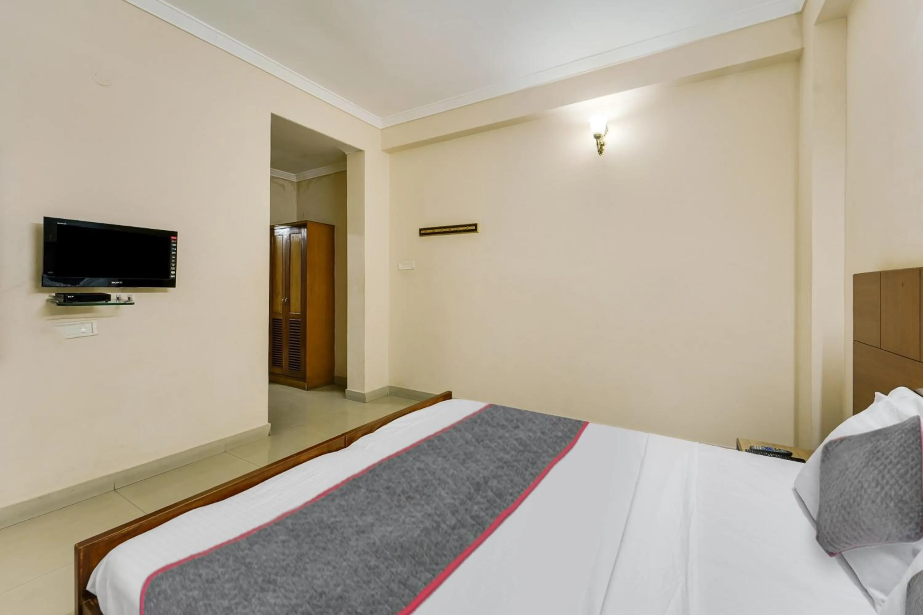 Bedroom in Townhouse Garden City Chennai