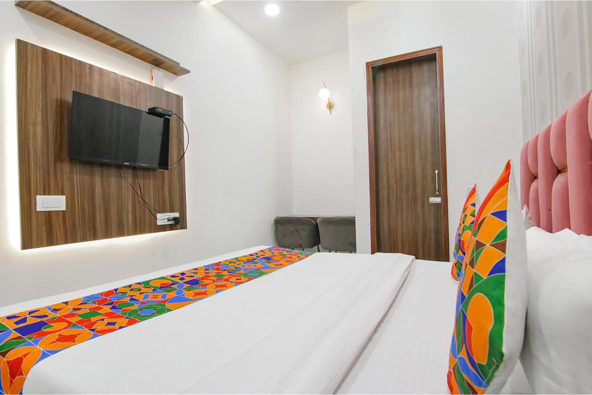 Bed in FabHotel Yellow Leaf