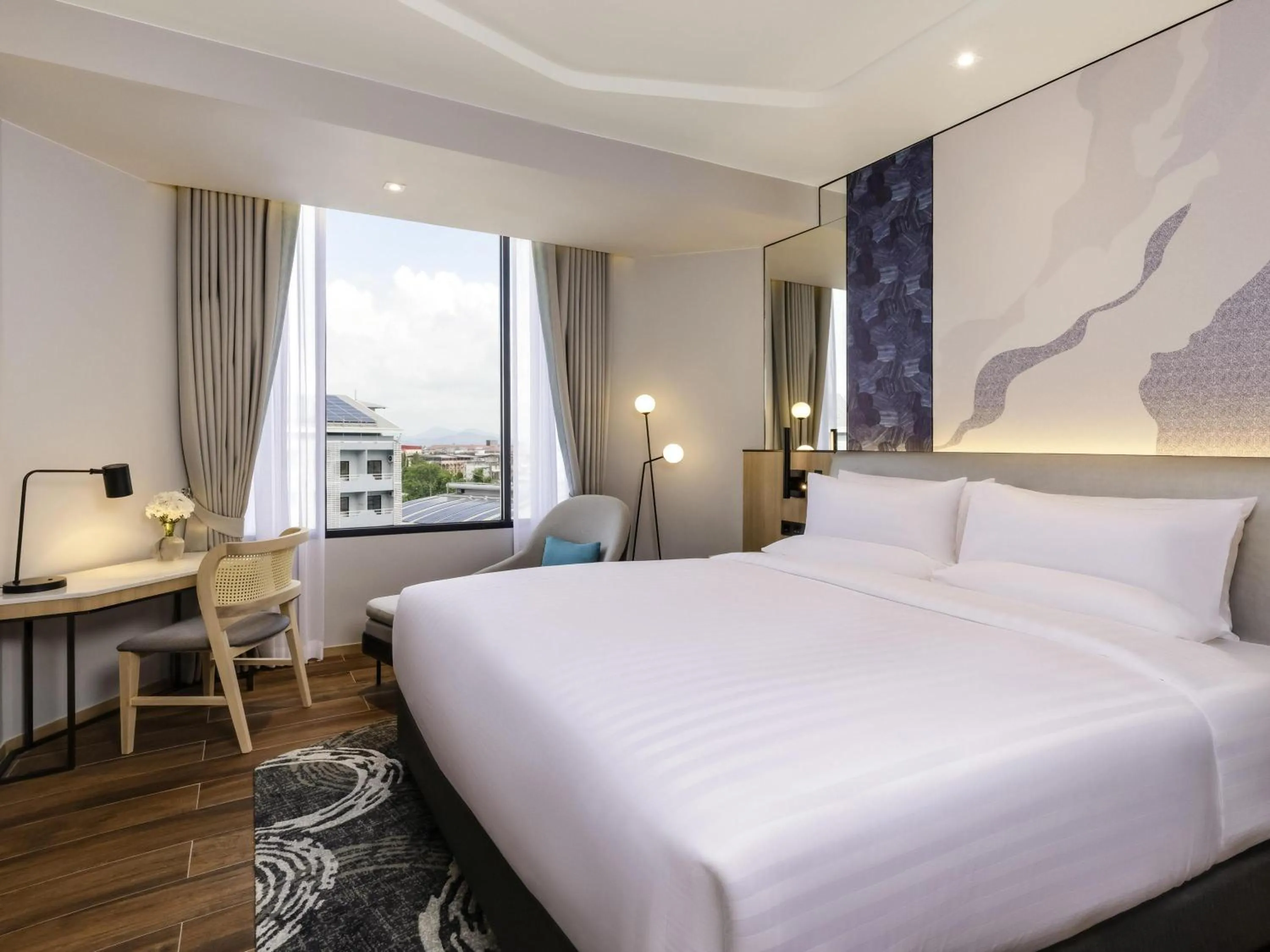 Bedroom, Bed in Novotel Rayong Star Convention Centre