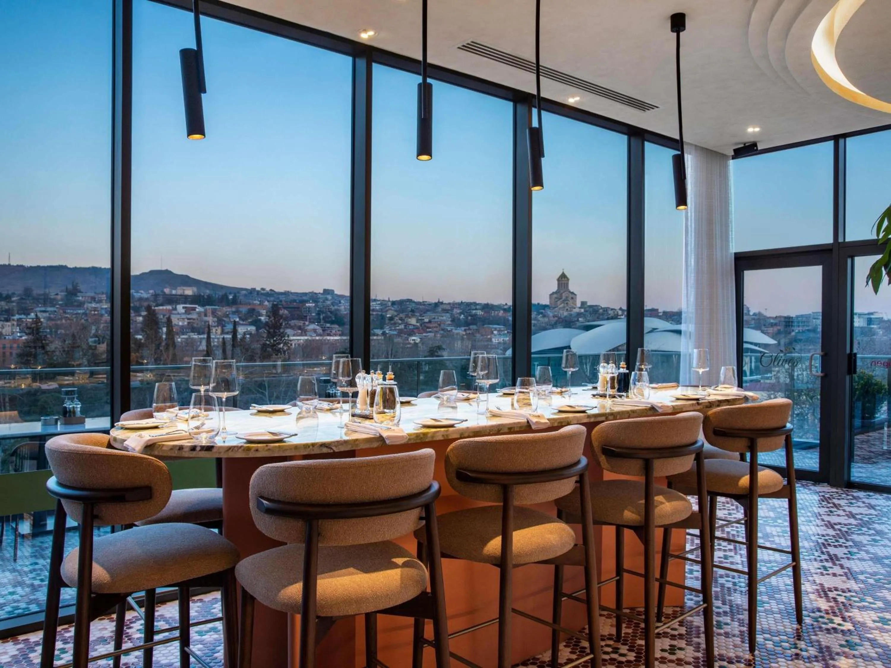 Restaurant/places to eat in Swissôtel Tbilisi