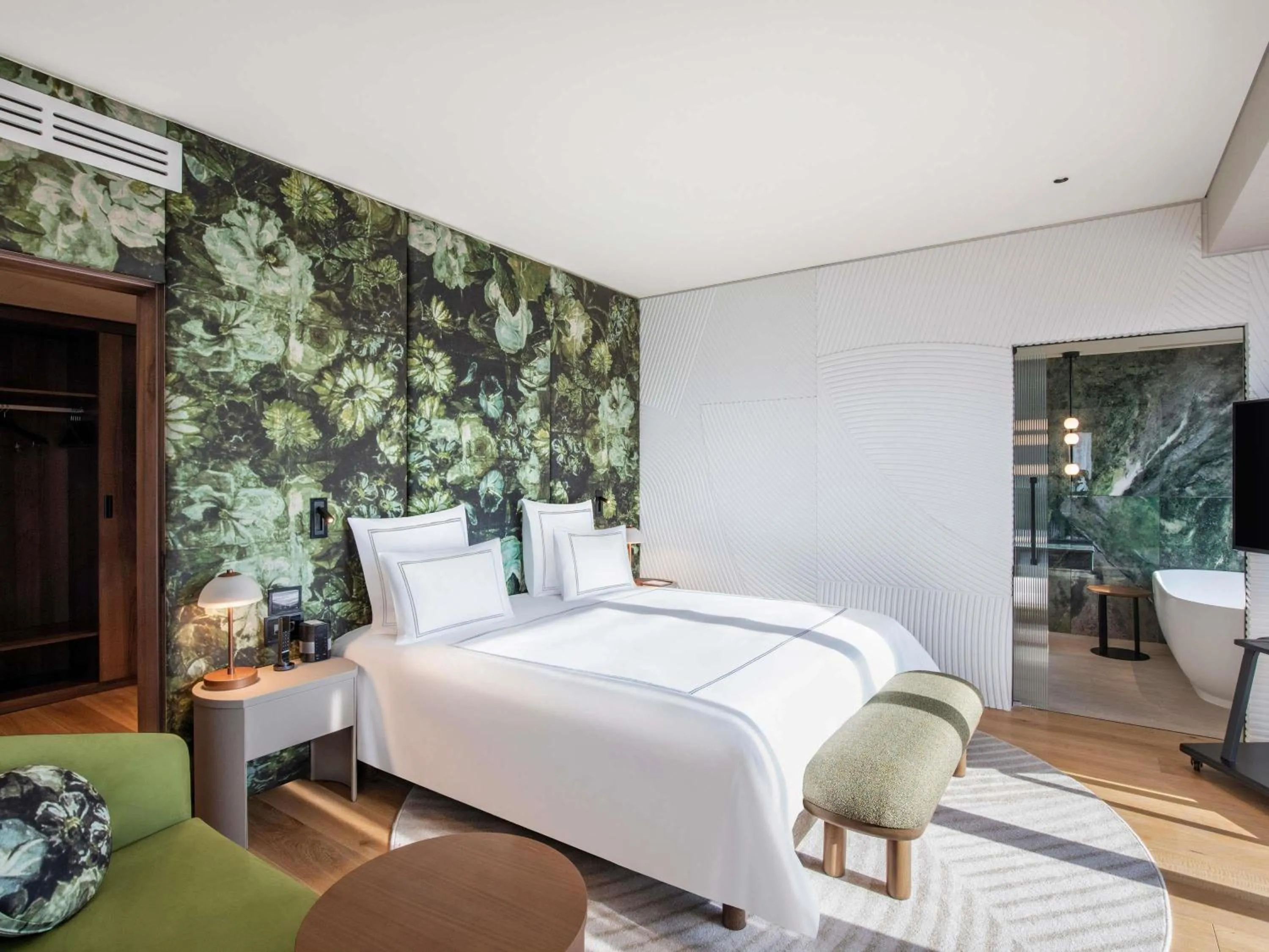 Bedroom, Bed in Swissôtel Tbilisi