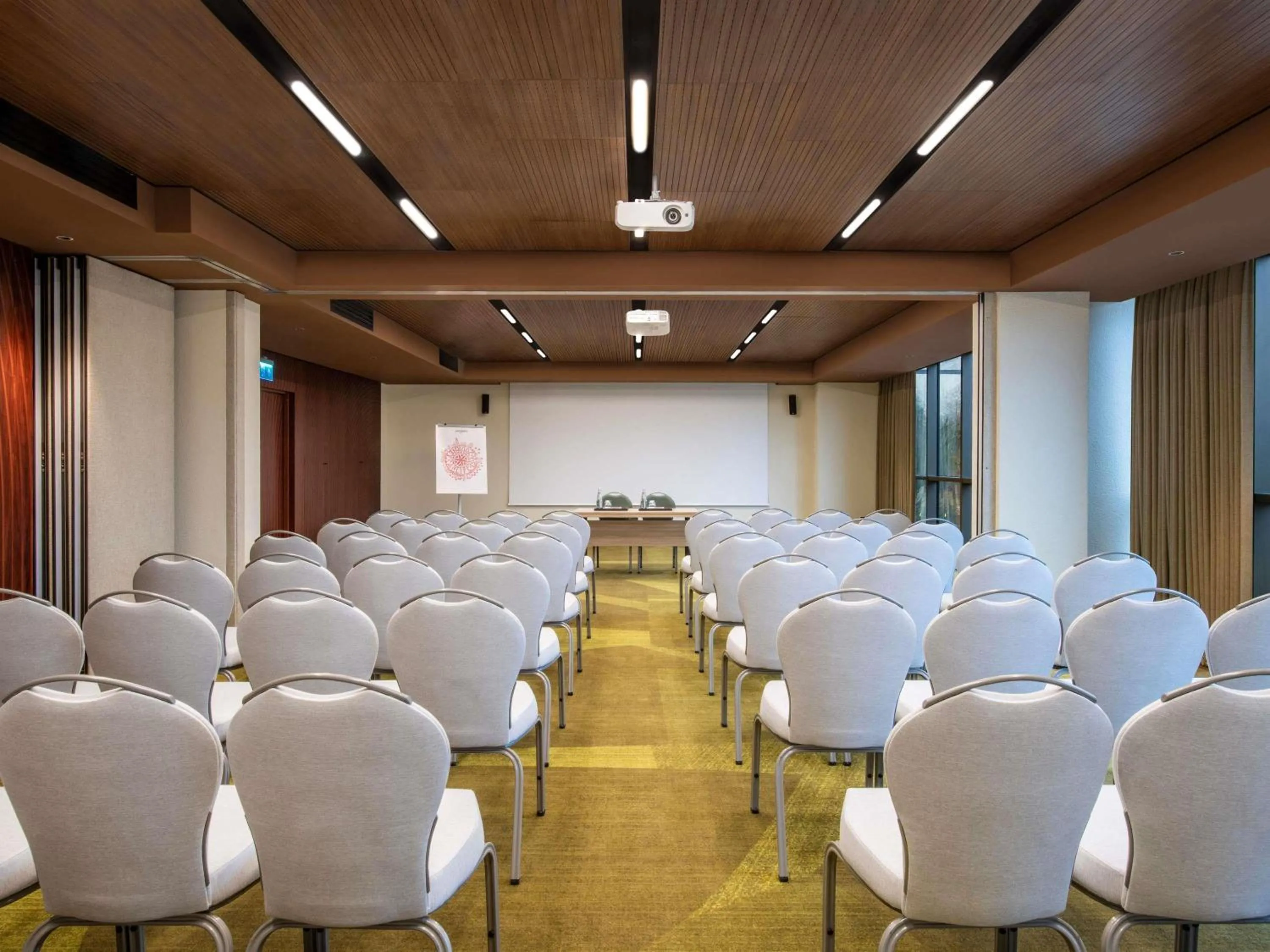 Meeting/conference room in Swissôtel Tbilisi