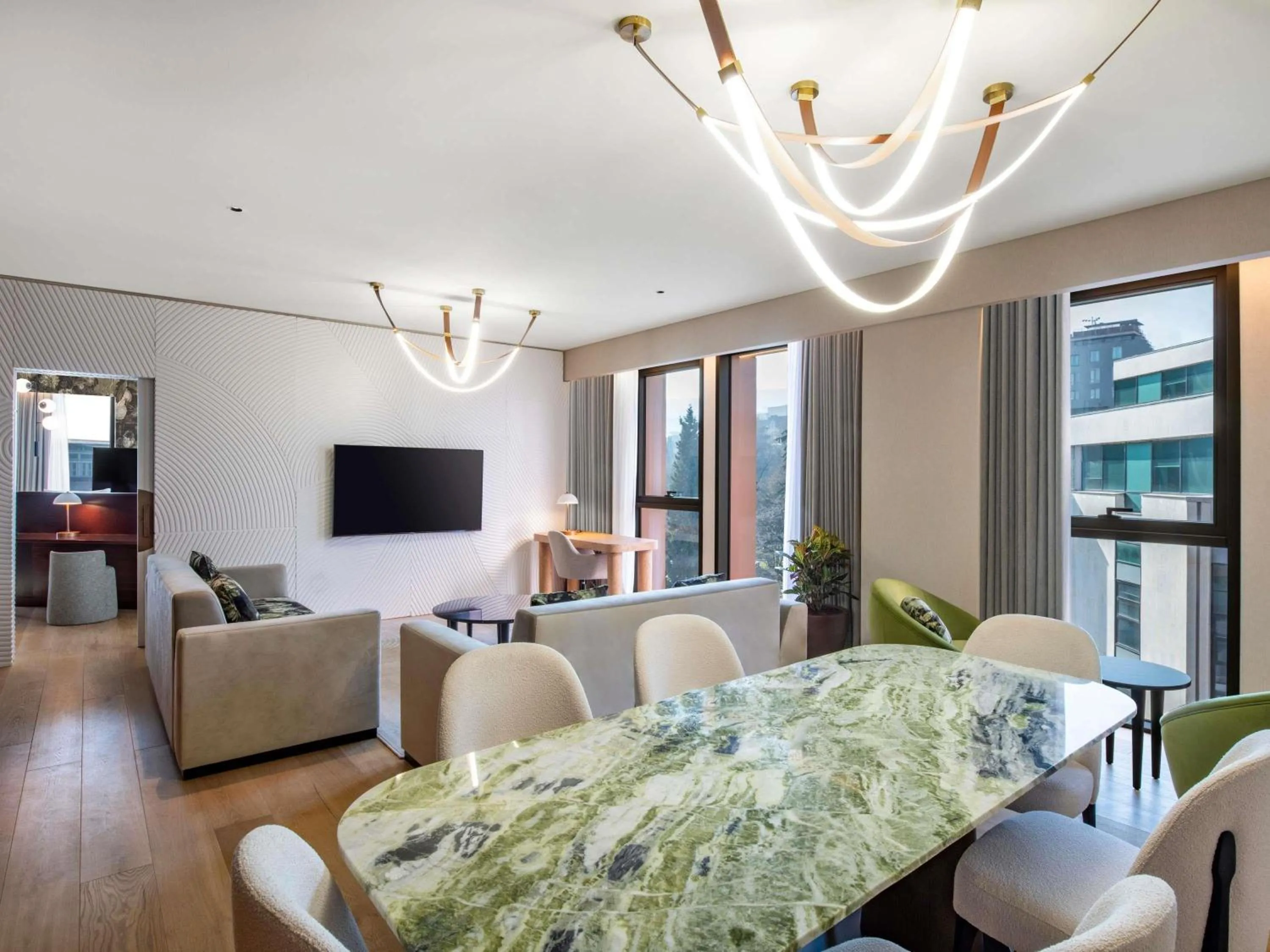 Bedroom in Swissôtel Tbilisi