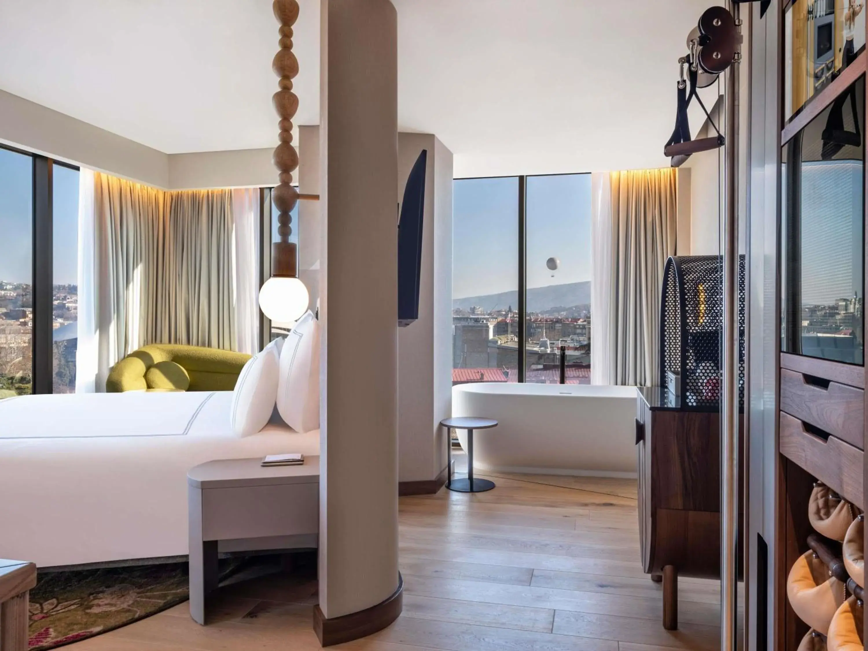 Bedroom, Bed in Swissôtel Tbilisi Bedroom, Bed in Swissôtel Tbilisi