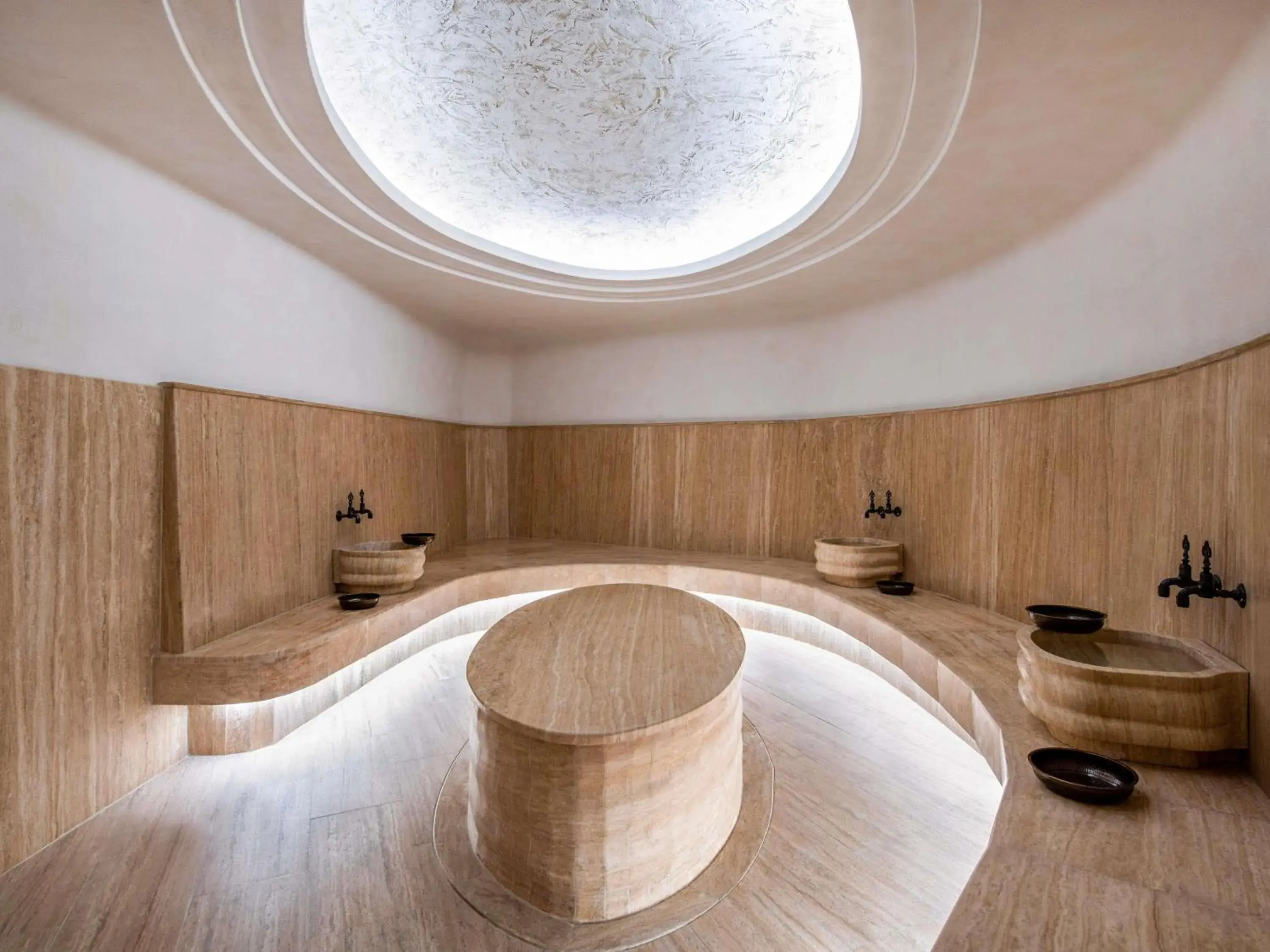 Spa and wellness centre/facilities in Swissôtel Tbilisi Spa and wellness centre/facilities in Swissôtel Tbilisi