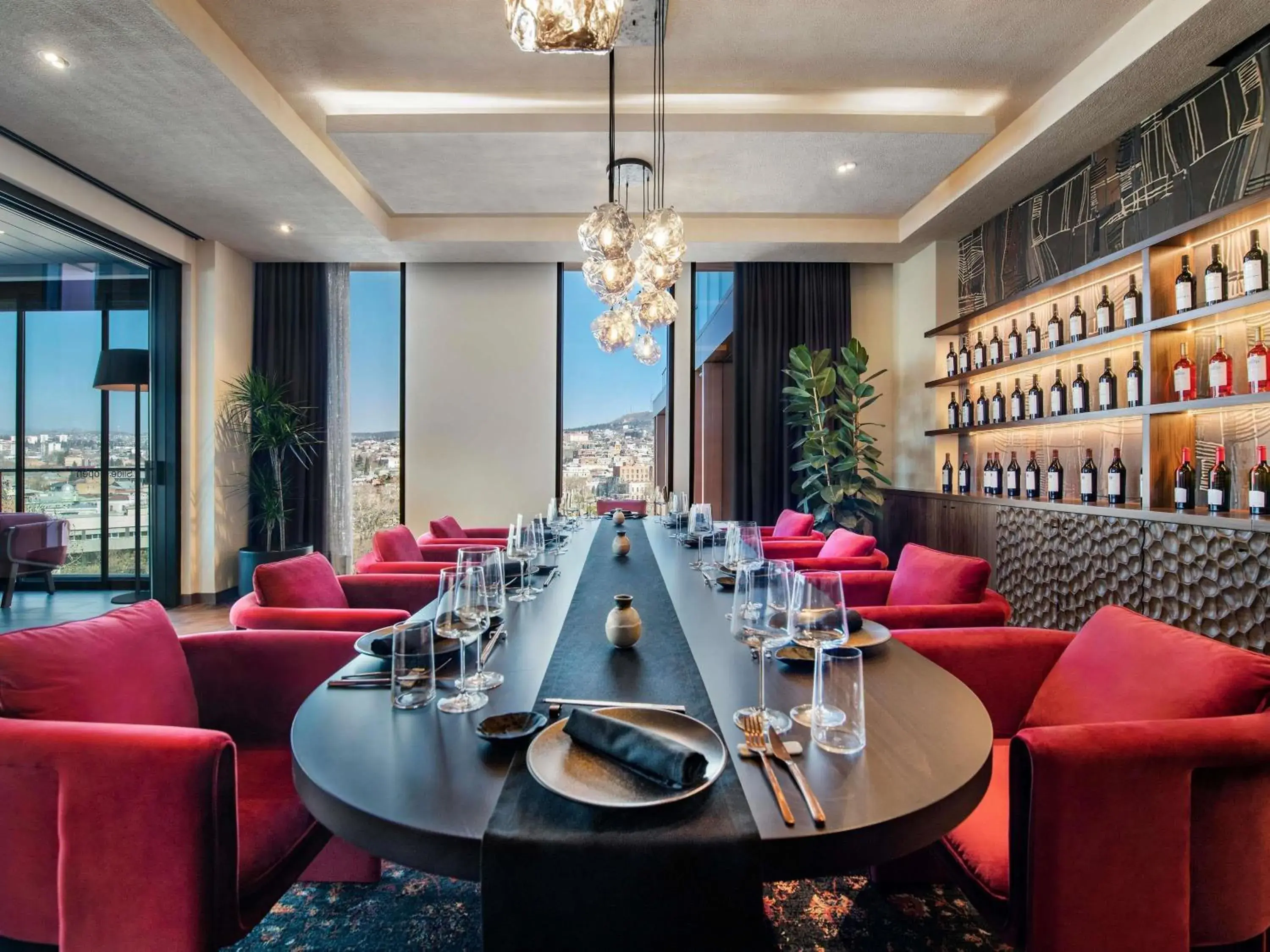 Restaurant/places to eat in Swissôtel Tbilisi Restaurant/places to eat in Swissôtel Tbilisi