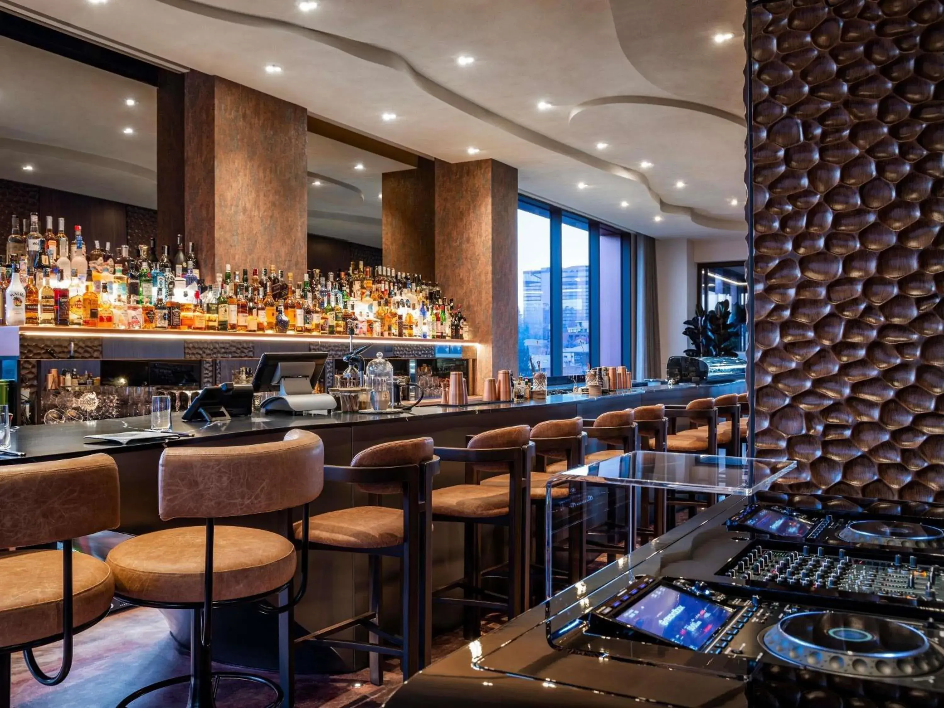 Lounge or bar in Swissôtel Tbilisi Lounge or bar in Swissôtel Tbilisi