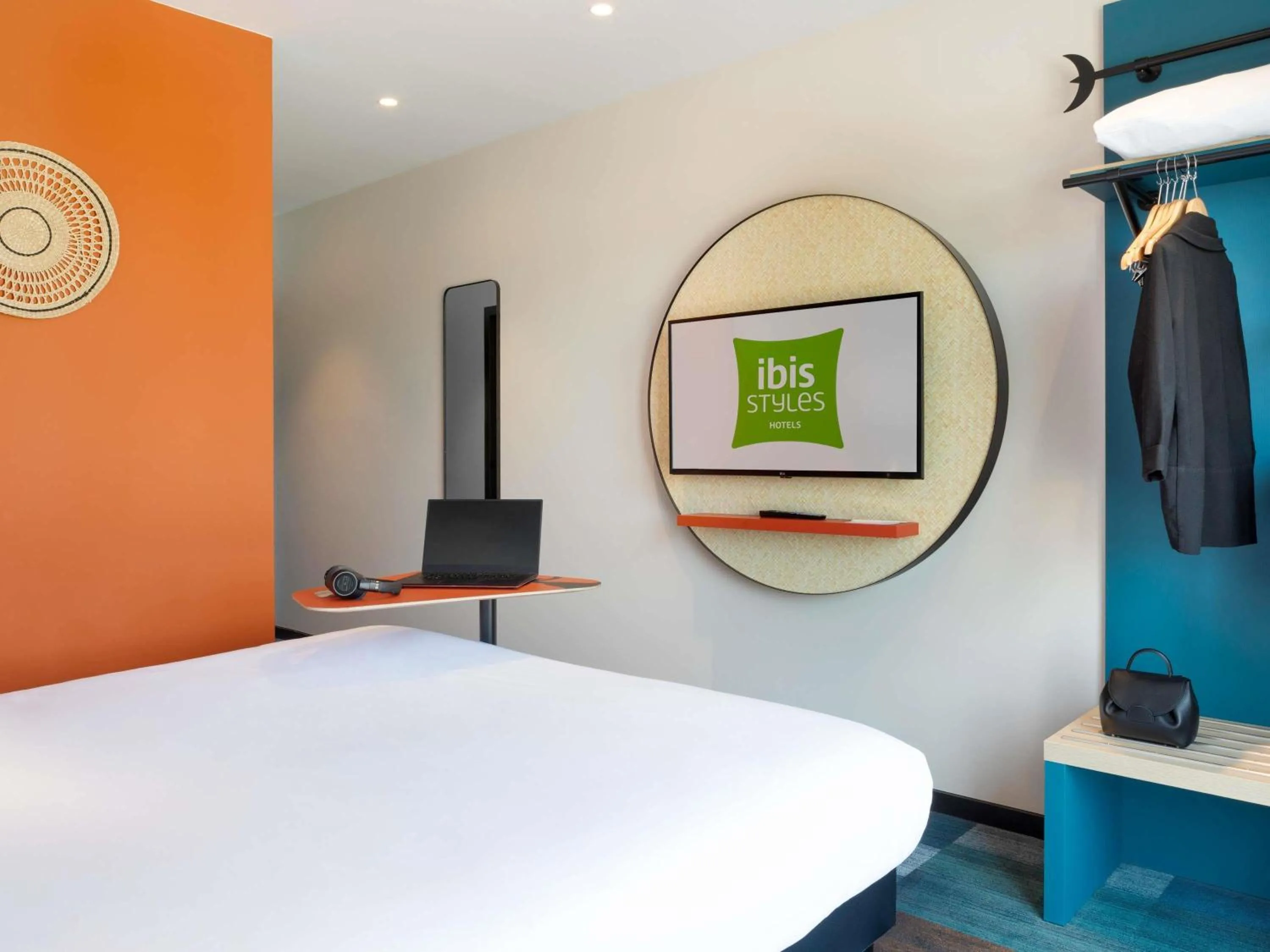 Bedroom, Bed in Ibis Styles Miramas