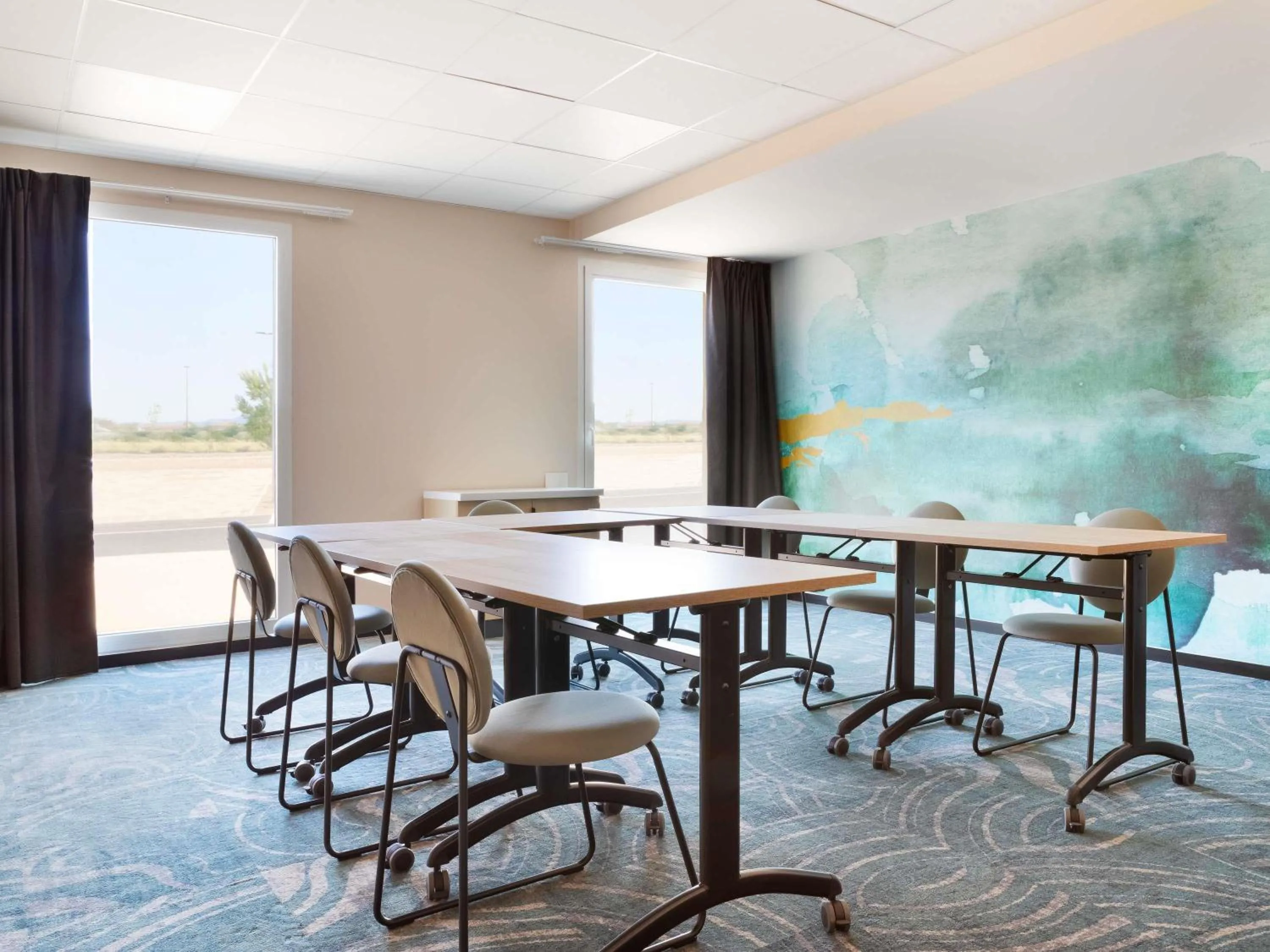 Meeting/conference room in Ibis Styles Miramas