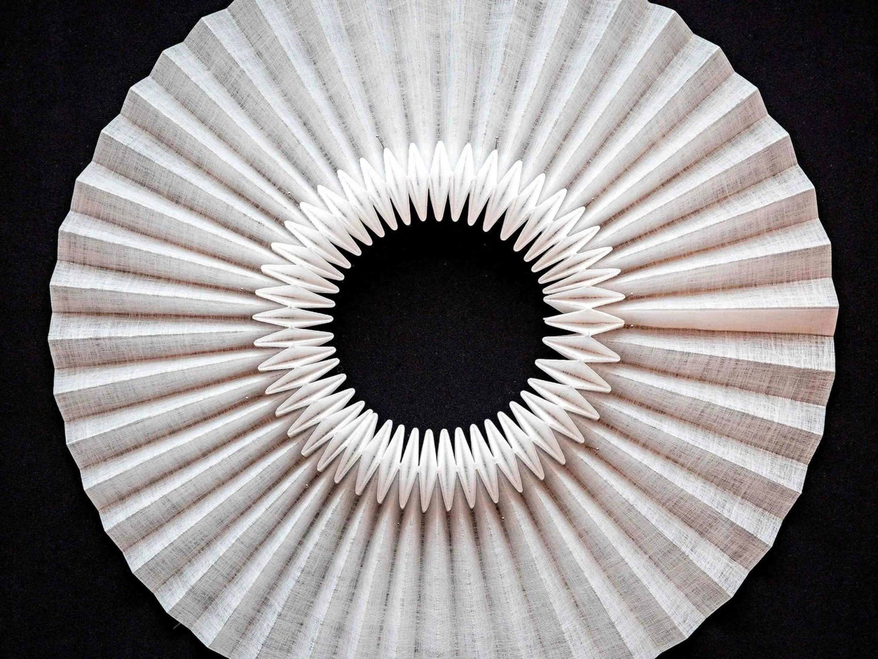 Bedroom in Domaine de la Reine Margot Paris-Issy - MGallery Collection