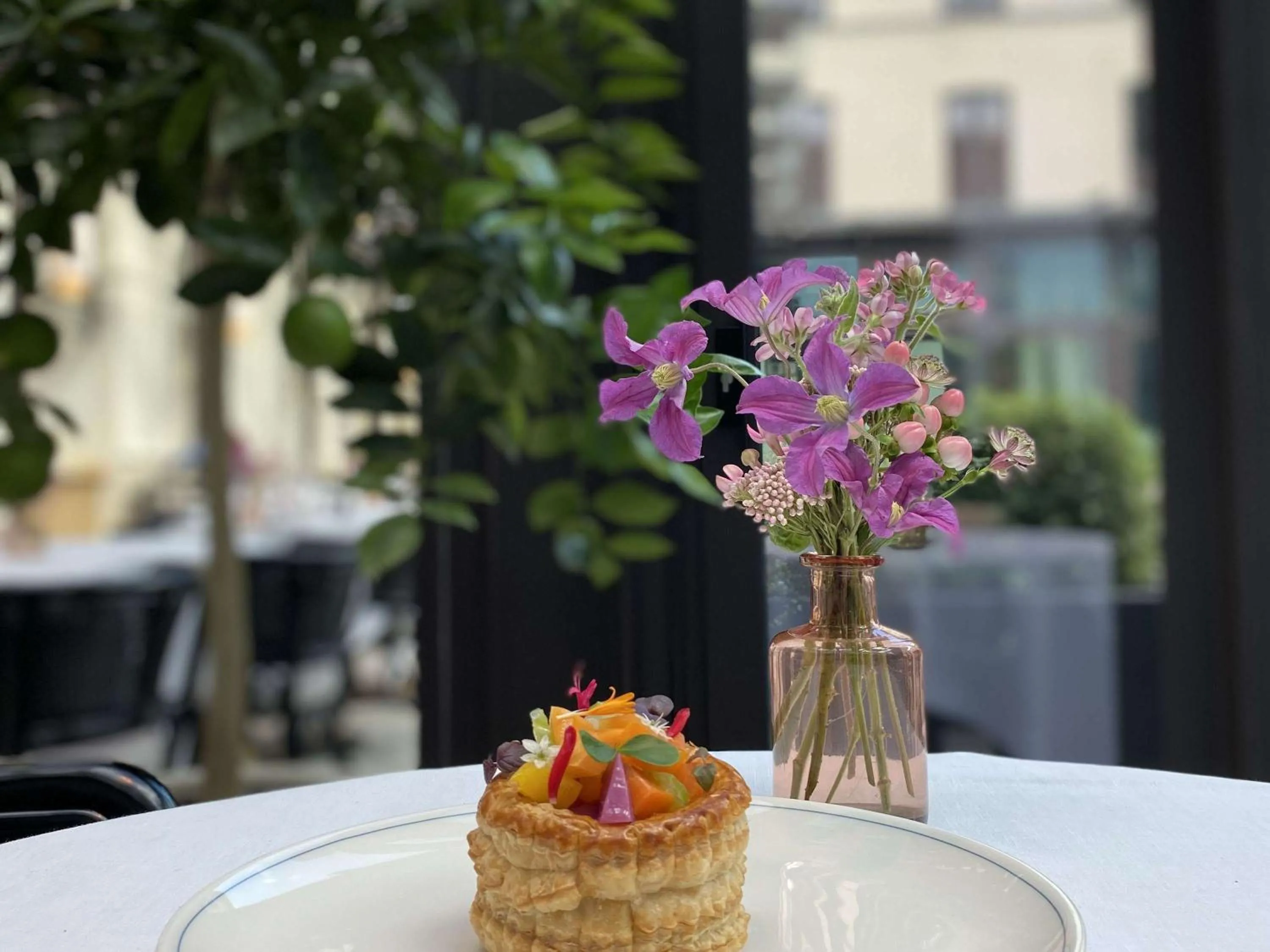 Restaurant/places to eat in Domaine de la Reine Margot Paris-Issy - MGallery Collection