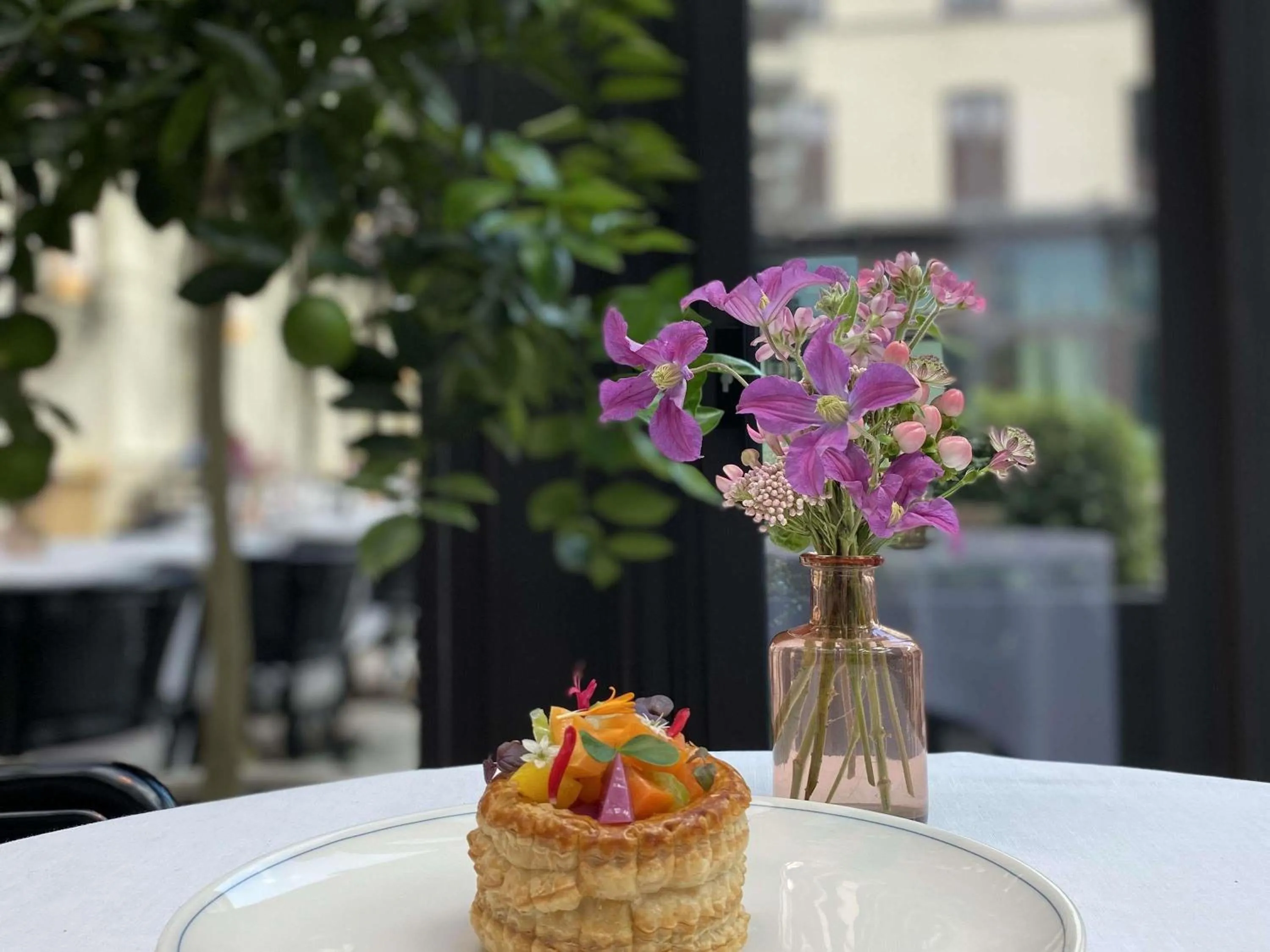 Restaurant/places to eat in Domaine de la Reine Margot Paris-Issy - MGallery Collection