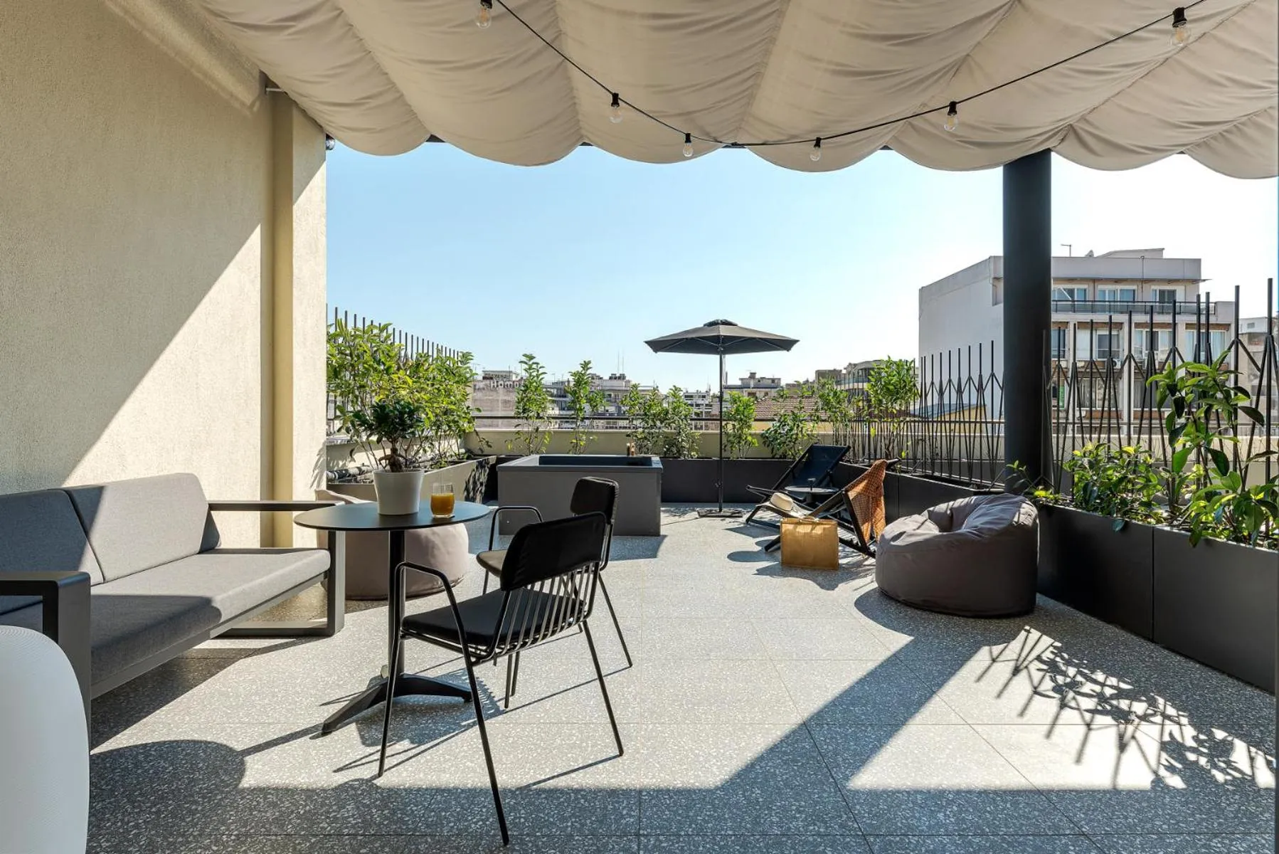 Day in Thirtynine Urban Stay