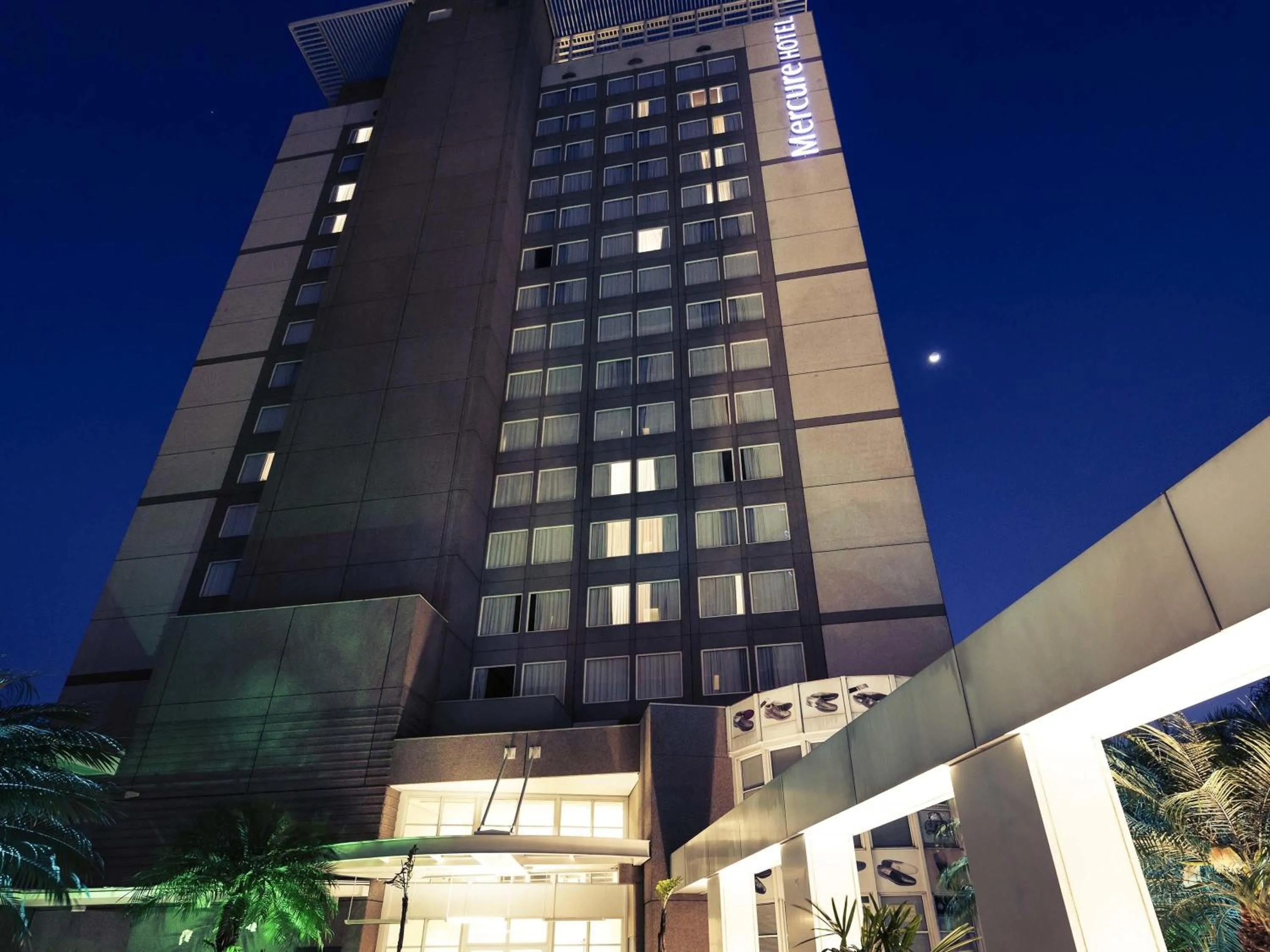 Property building in Mercure Campinas